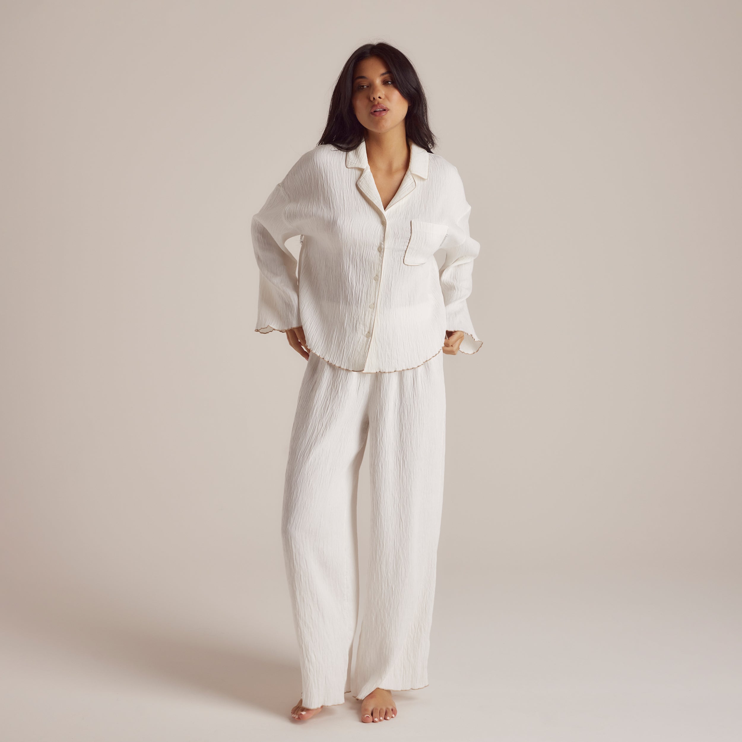 Soft & Cozy Crinkle Pajama Bottoms for Women - White Cotton Lounge Pants - Perfect for Sleepwear, Relaxing at Home & Comfortable Loungewear