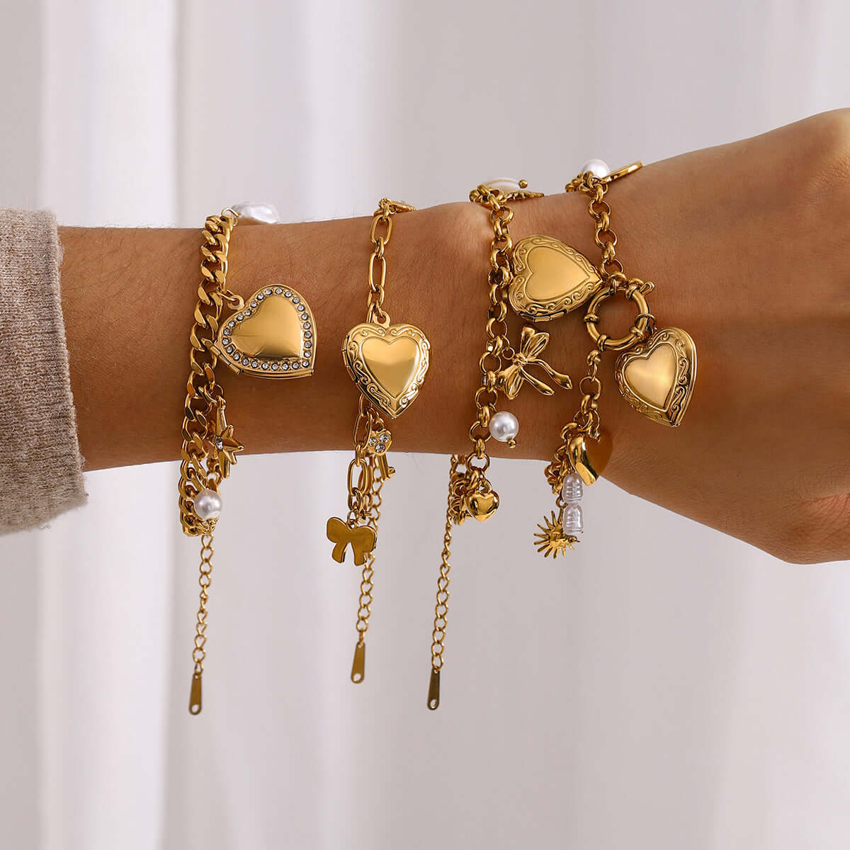 Bow Heart Locket Bracelet with Charm - Elegant Jewelry Gift for Women | JDB9014 | Perfect for Valentine's Day, Anniversary & Romantic Occasions