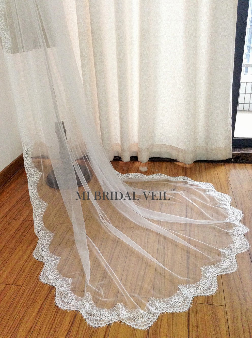 Elegant Chantilly Cathedral Lace Wedding Veil with Eyelash Trim - Perfect for Bridal Gowns, Church Weddings & Formal Ceremonies