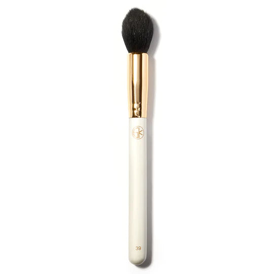 Professional Highlighter Brush 39 - Soft Synthetic Bristles for Flawless Makeup Application - Perfect for Contouring, Highlighting & Blending