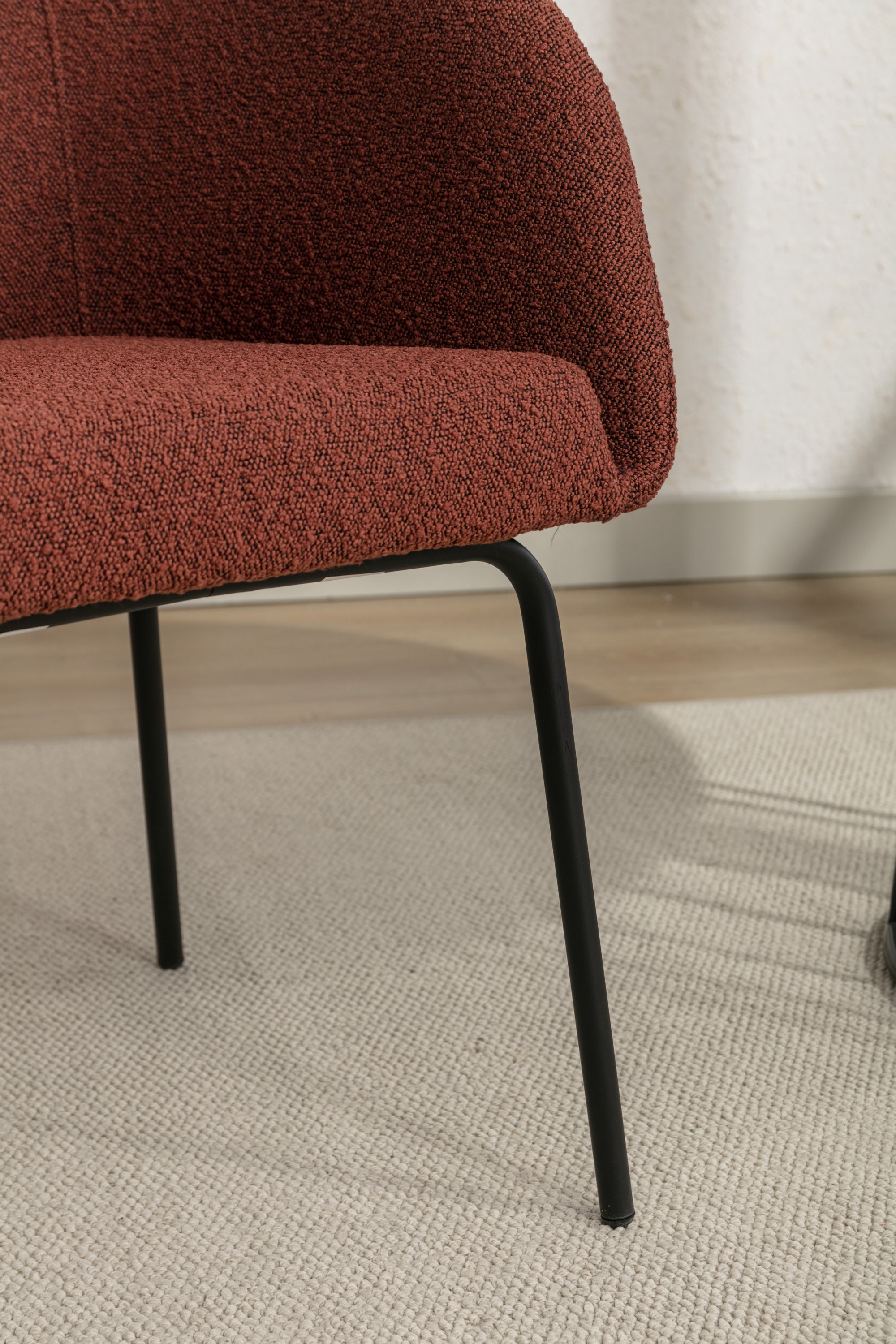 2 Pack Boucle Fabric Dining Chairs with Black Metal Legs - Wine Red | Modern Upholstered Side Chairs for Kitchen, Dining Room, or Office | Comfortable & Stylish Seating Solution