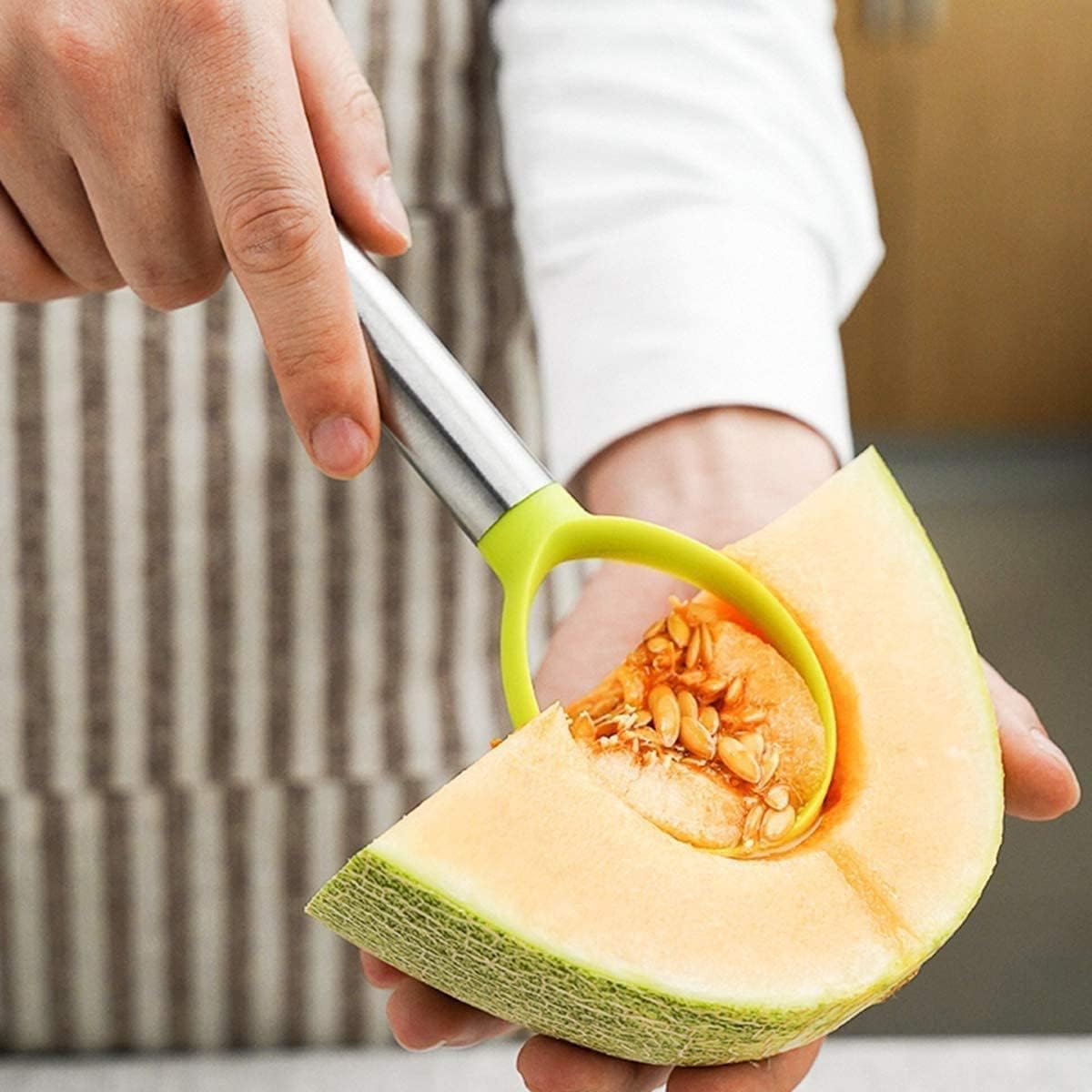 Gayisic 4-Piece Stainless Steel Watermelon Slicer & Corer Set - Professional Fruit Carving Tools for Melons, Pineapples & Ice Cream - Perfect for Summer BBQs, Picnics & Party Food Prep