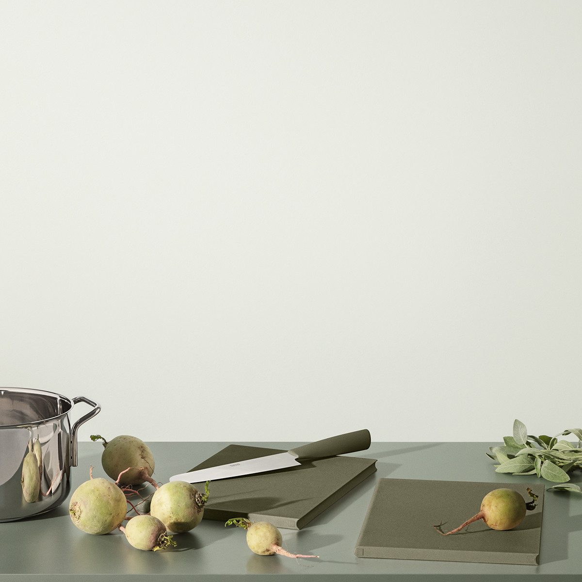 EVA SOLO Green Double-Up Cutting Board - Eco-Friendly Kitchen Chopping Board for Fruits, Vegetables & Meat - Perfect for Home Cooking & Meal Prep