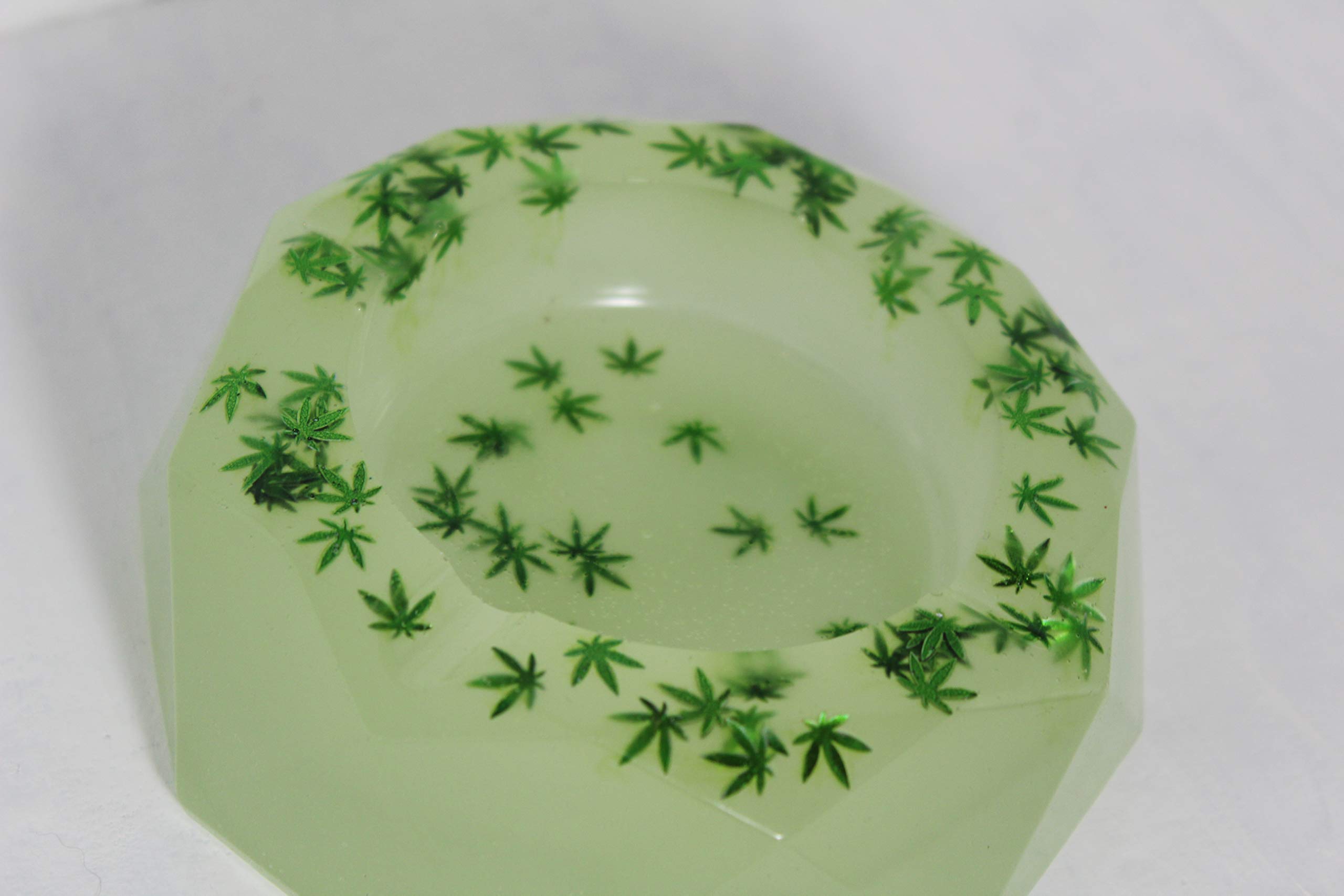 Glow in the Dark Ashtray - Premium Outdoor & Indoor Smoking Accessory for Night Use - Perfect for Patio, Camping, and Home Decor
