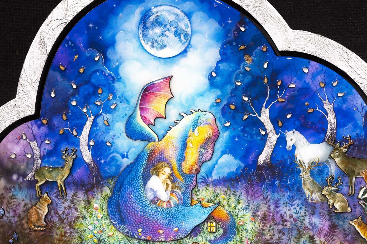 Silver Lining Edition - Premium Collectible Item for Home Decor, Gift Giving & Special Occasions