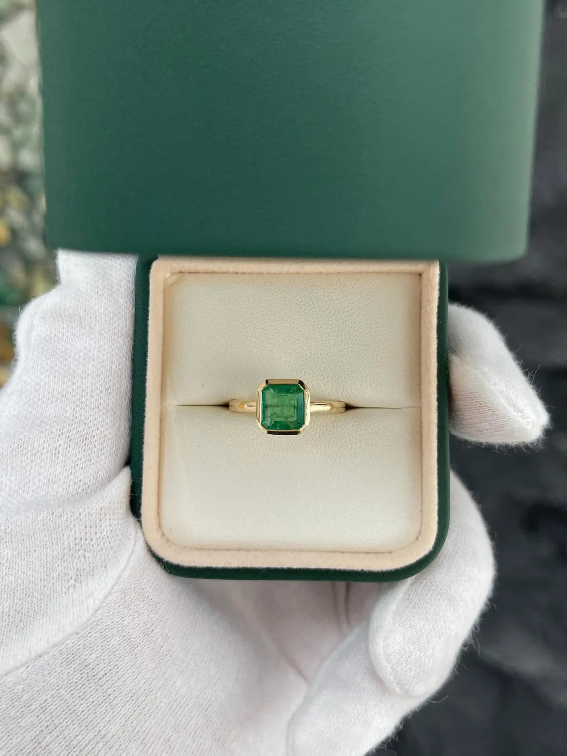 1.15ct Vivid Green Asscher Cut Emerald Solitaire Bezel Set 14K Gold Ring for Engagement, Wedding & Anniversary Gifts - Elegant Jewelry for Women
