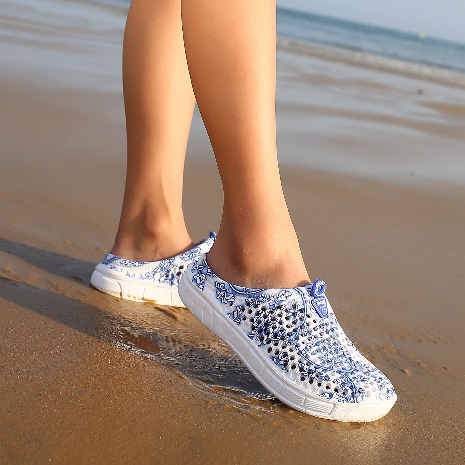 **MDPCX Women's Garden Clogs - Breathable Water Shoes for Beach, Pool, Bathing & Travel - Non-Slip Comfortable Slippers for Walking, Home & Outdoor Use**