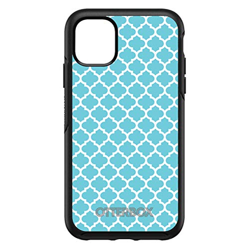 Light Blue White Moroccan Lattice On Black Case
