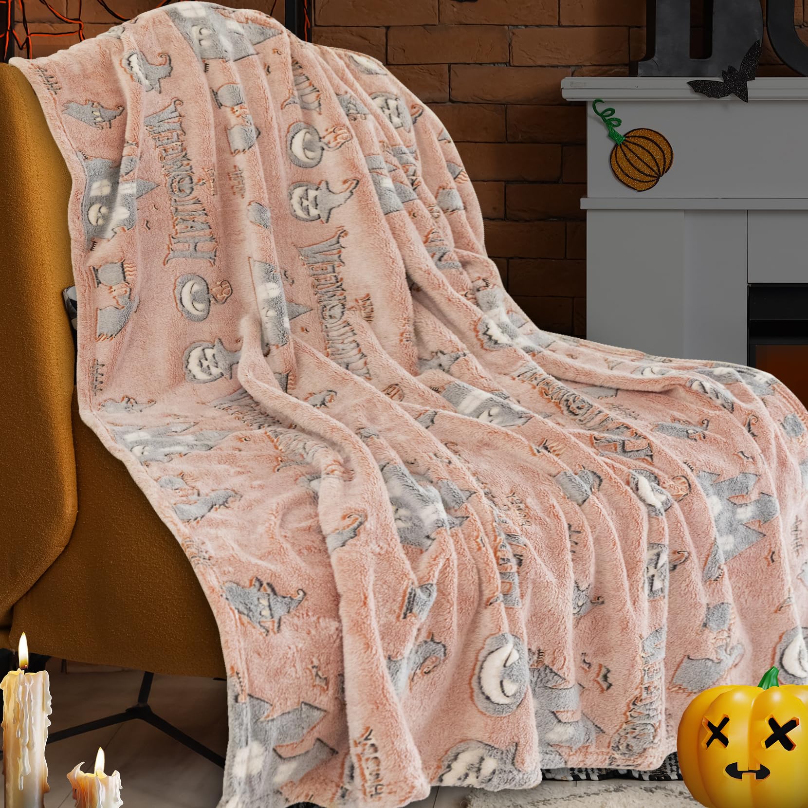 50 x 60 Inch Halloween Pumpkin Plush Throw Blanket - Soft Fleece Glow in The Dark Blanket for Kids, Adults & Home Decor (Orange) | Perfect for Halloween Parties, Movie Nights & Cozy Fall Evenings