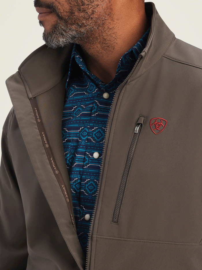 Ariat Men's Logo 2.0 Softshell Jacket - Waterproof Windbreaker for Outdoor Activities, Hiking & Work - Banyan Bark Color