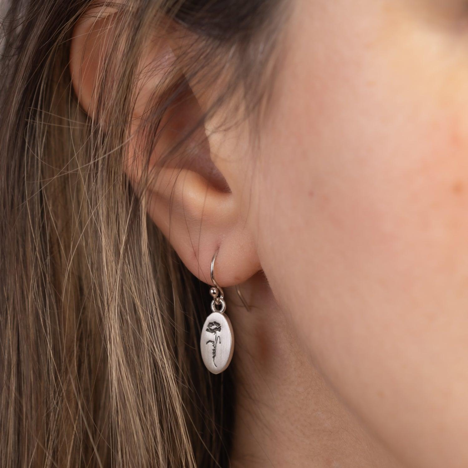 Birth Flower Single Earring - Unique Floral Jewelry for Women - Perfect for Gifts, Birthdays, and Everyday Elegance