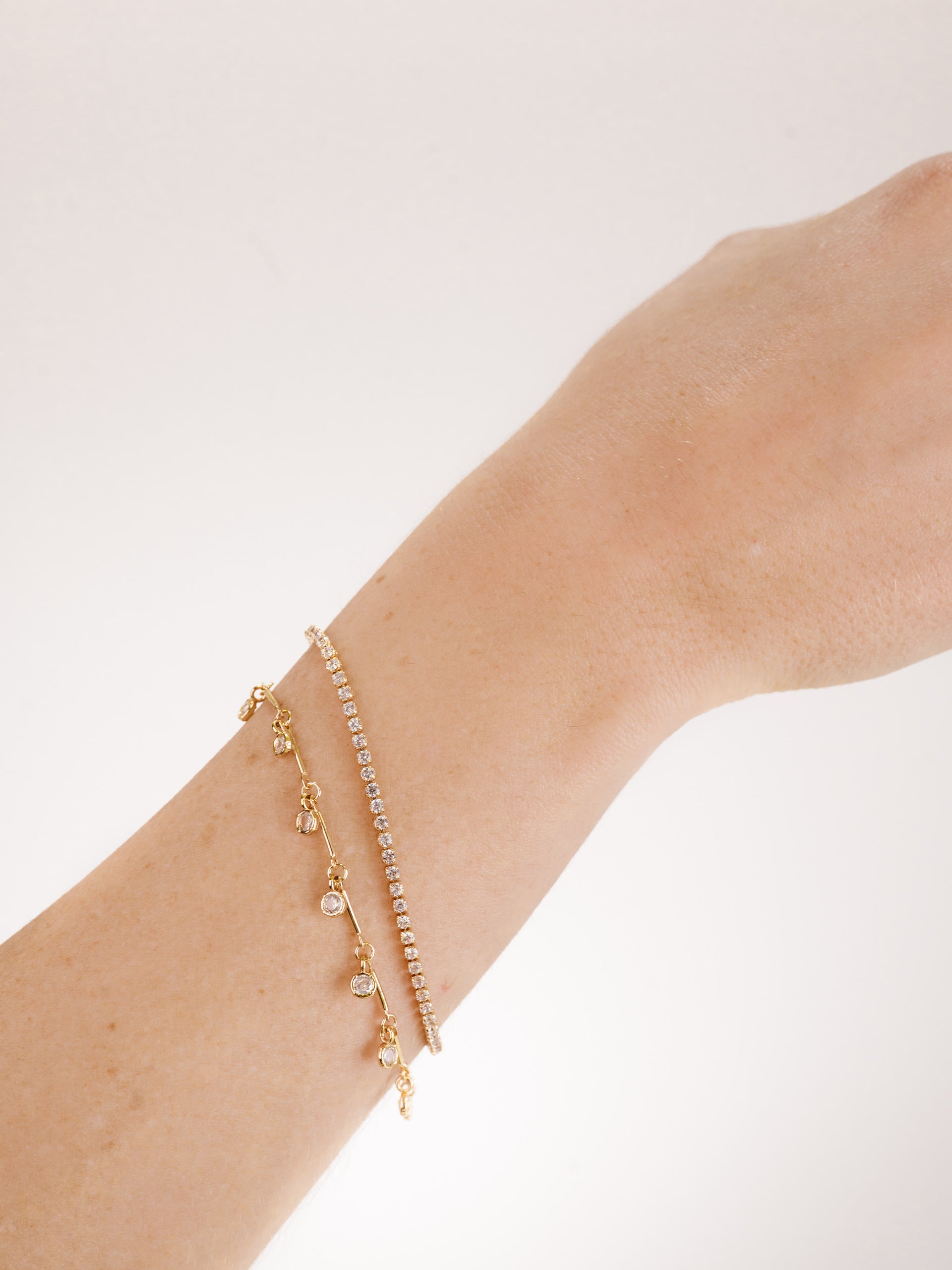 Elegant Crystal Droplet Chain Bracelet Set for Women - Sparkling Fashion Jewelry Gift for Party, Wedding & Everyday Wear