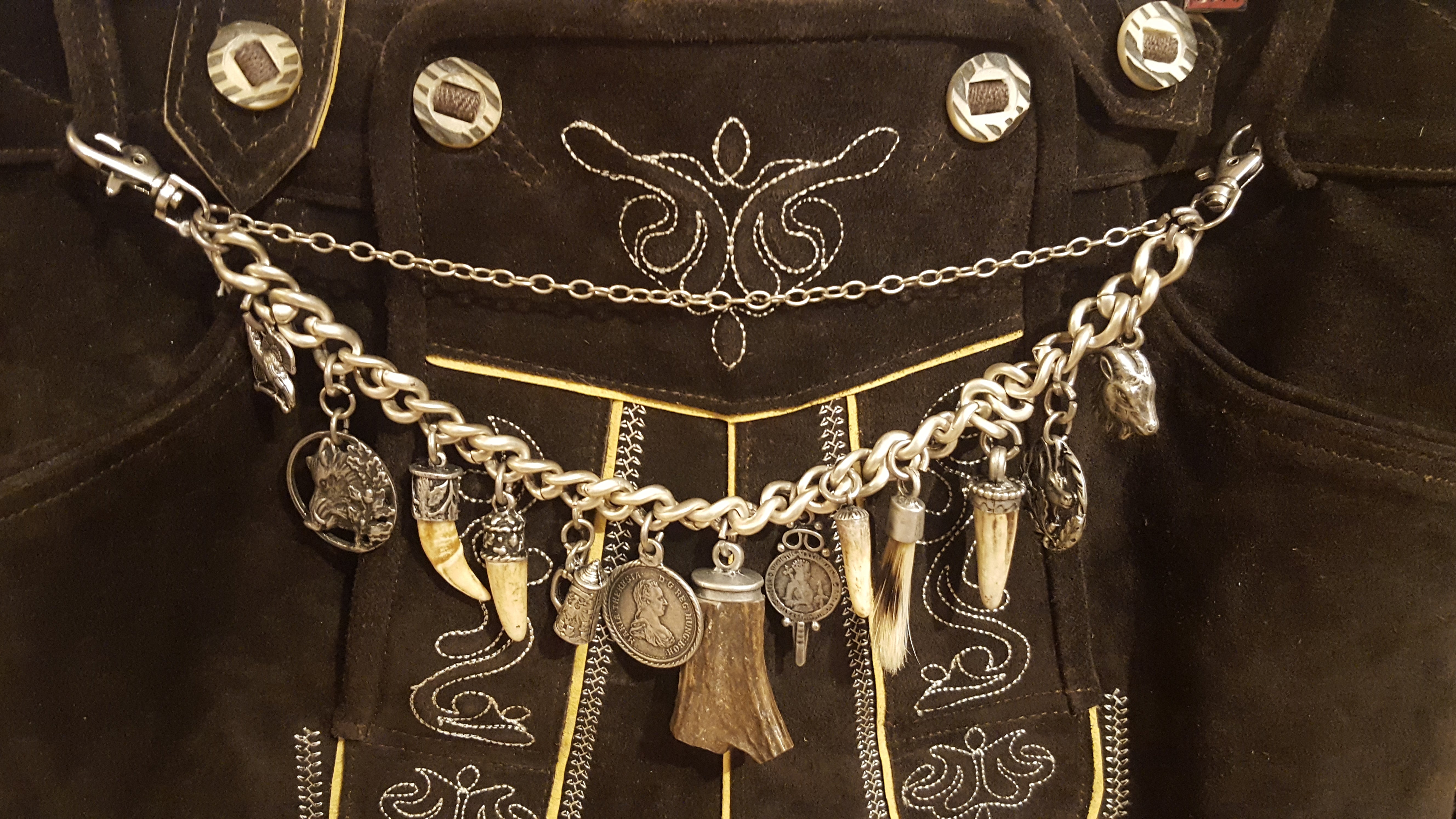 Alpen Schatz™ Traditional Bavarian Charivari for Lederhosen - Authentic German Oktoberfest Accessory for Men's Leather Pants | Perfect for Oktoberfest, Costume Parties & Cultural Events