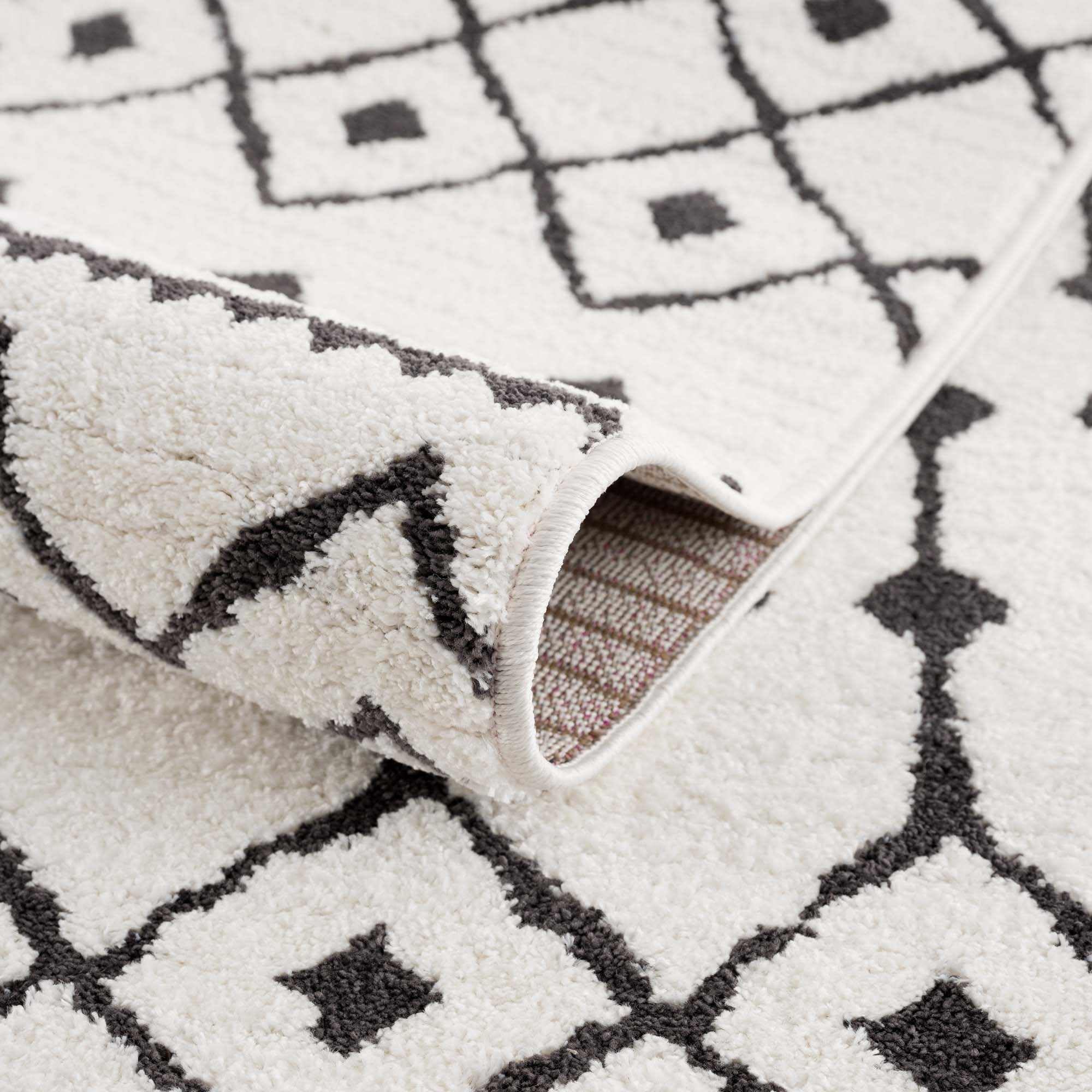 Bohemian Moroccan Geometric Shag Area Rug - High Pile Black & White Charcoal 5'3
