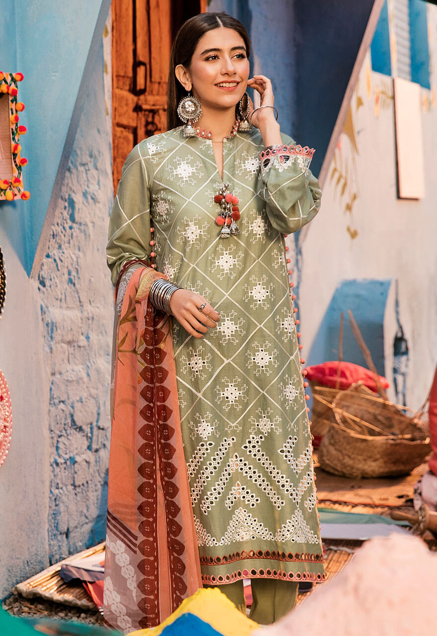 Laurel Green Dress - Elegant Women's Fashion for Casual & Formal Occasions | Perfect for Parties, Weddings & Office Wear