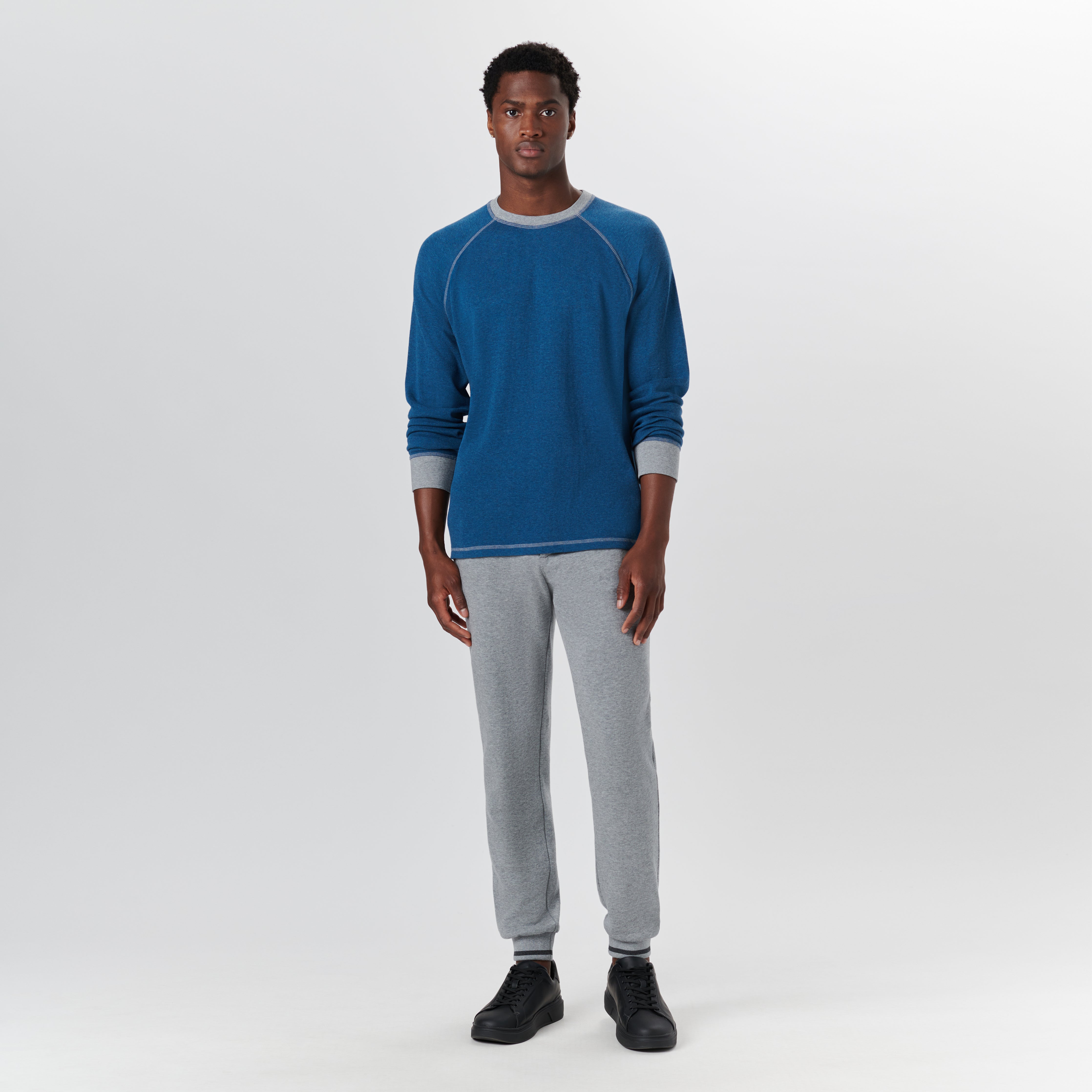 Comfortable Crew Neck Sweatshirt for Men & Women | Soft Cotton Casual Pullover | Perfect for Everyday Wear, Gym & Lounge
