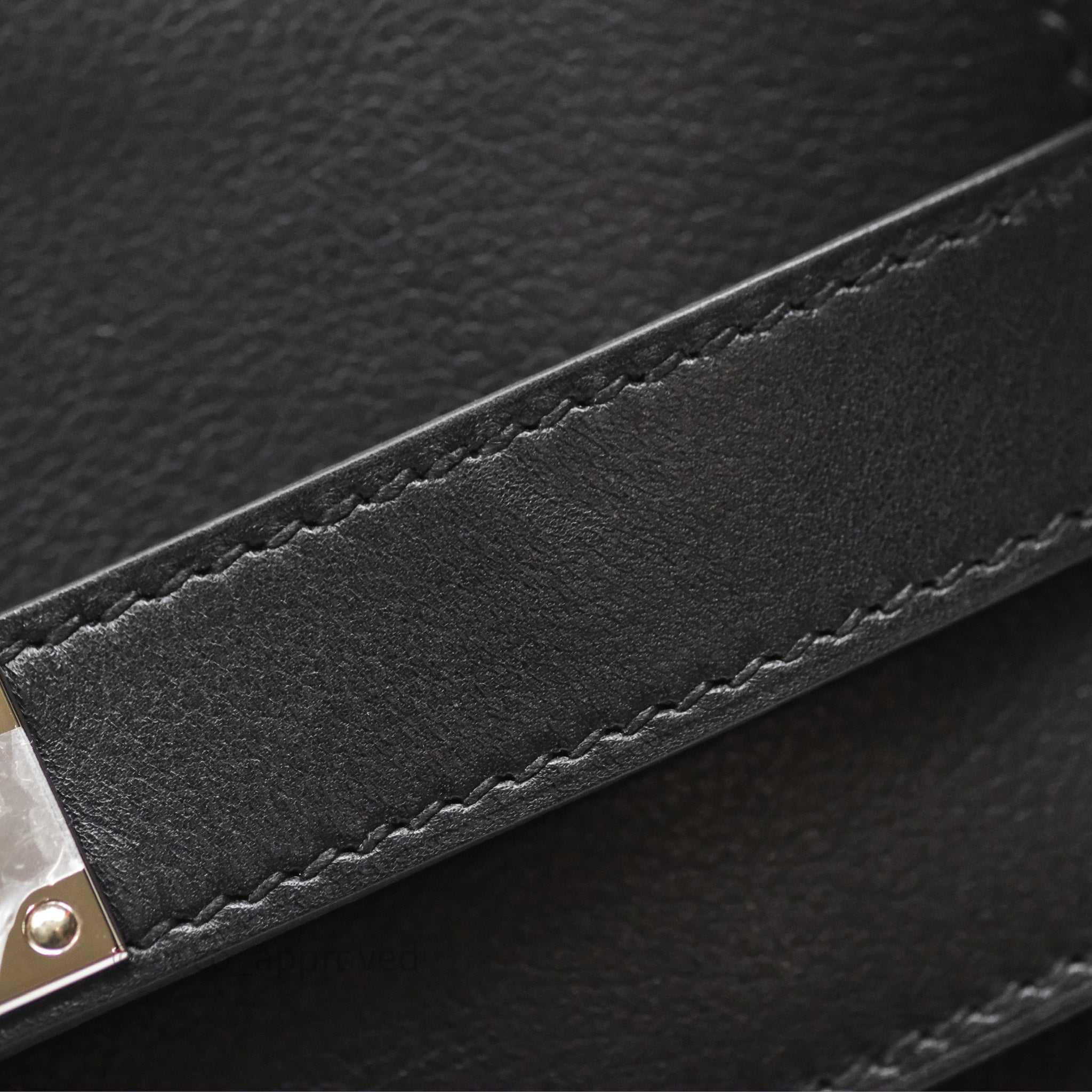 Authentic Hermès Kelly Messenger PM Bag 89 Noir Evergrain with Palladium Hardware - Luxury Crossbody Bag for Women | Perfect for Work, Travel & Everyday Elegance