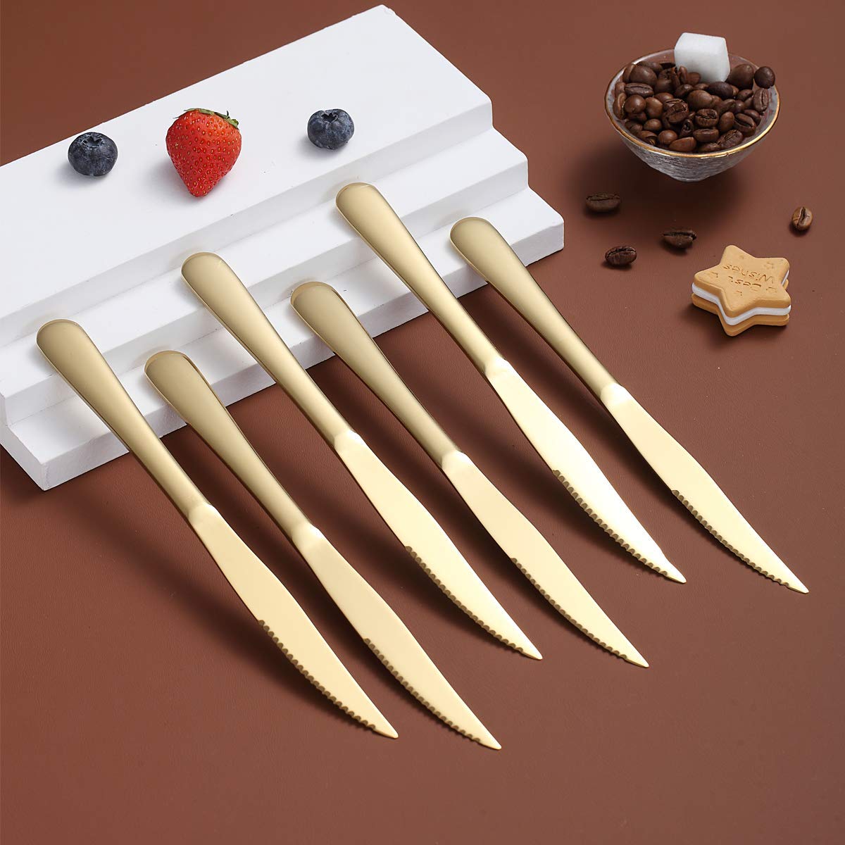 Premium 8-Piece Gold Steak Knife Set - Titanium Gold Plated Stainless Steel with Serrated Edge - Dishwasher Safe & Easy to Clean - Perfect for Fine Dining, Dinner Parties & Steakhouse-Style Meals