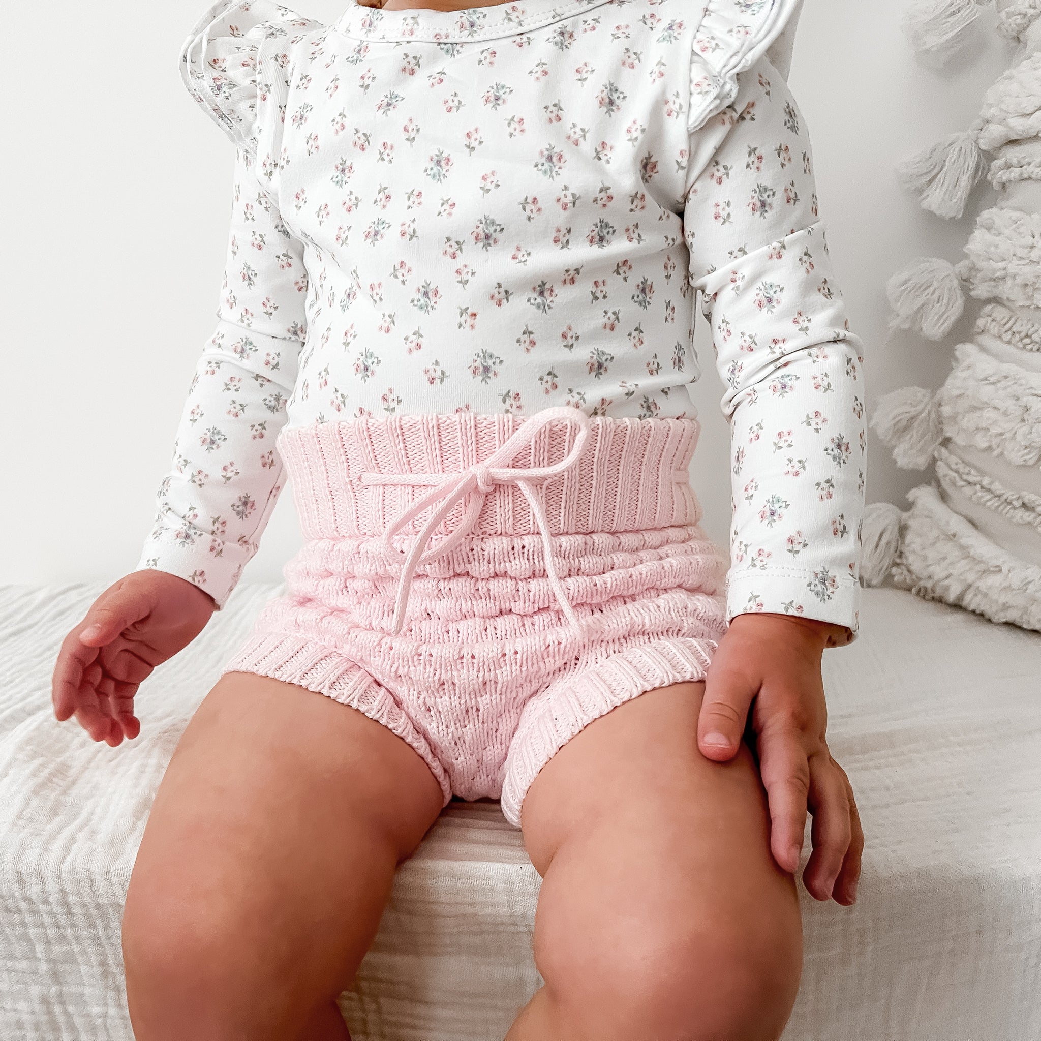 Bubble Knit Bloomers for Babies & Toddlers - Soft Ballerina Pink Leggings | Perfect for Playtime, Dance Class & Photo Shoots