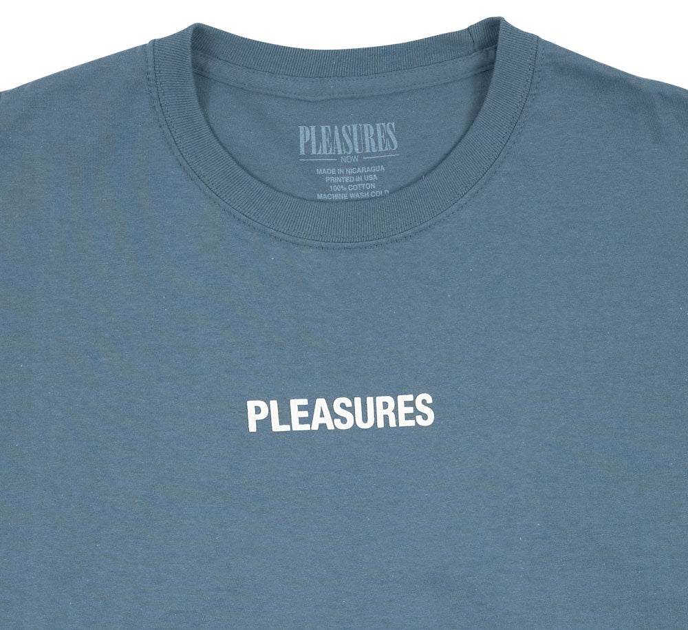 Flying T-Shirt - Cool Graphic Tee for Men & Women | Trendy Casual Wear for Outdoors, Travel & Everyday Use