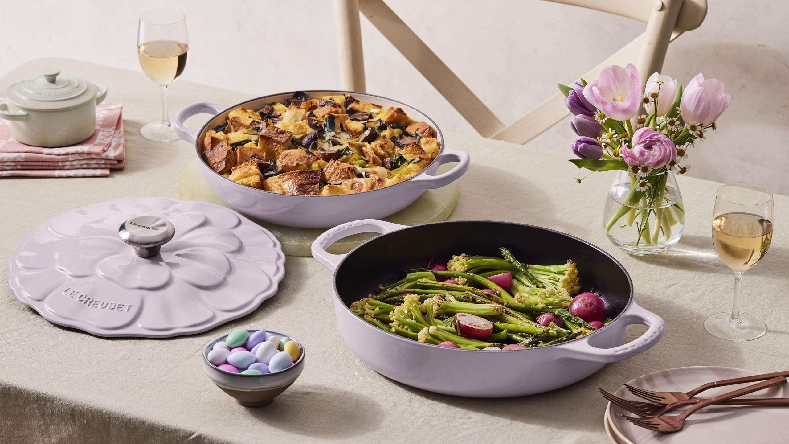 Le Creuset Signature Enameled Cast Iron Petal Braiser 2.25 Quart - Shell Pink | Dutch Oven for Braising, Roasting & Baking | Perfect for Stovetop, Oven & Table Serving