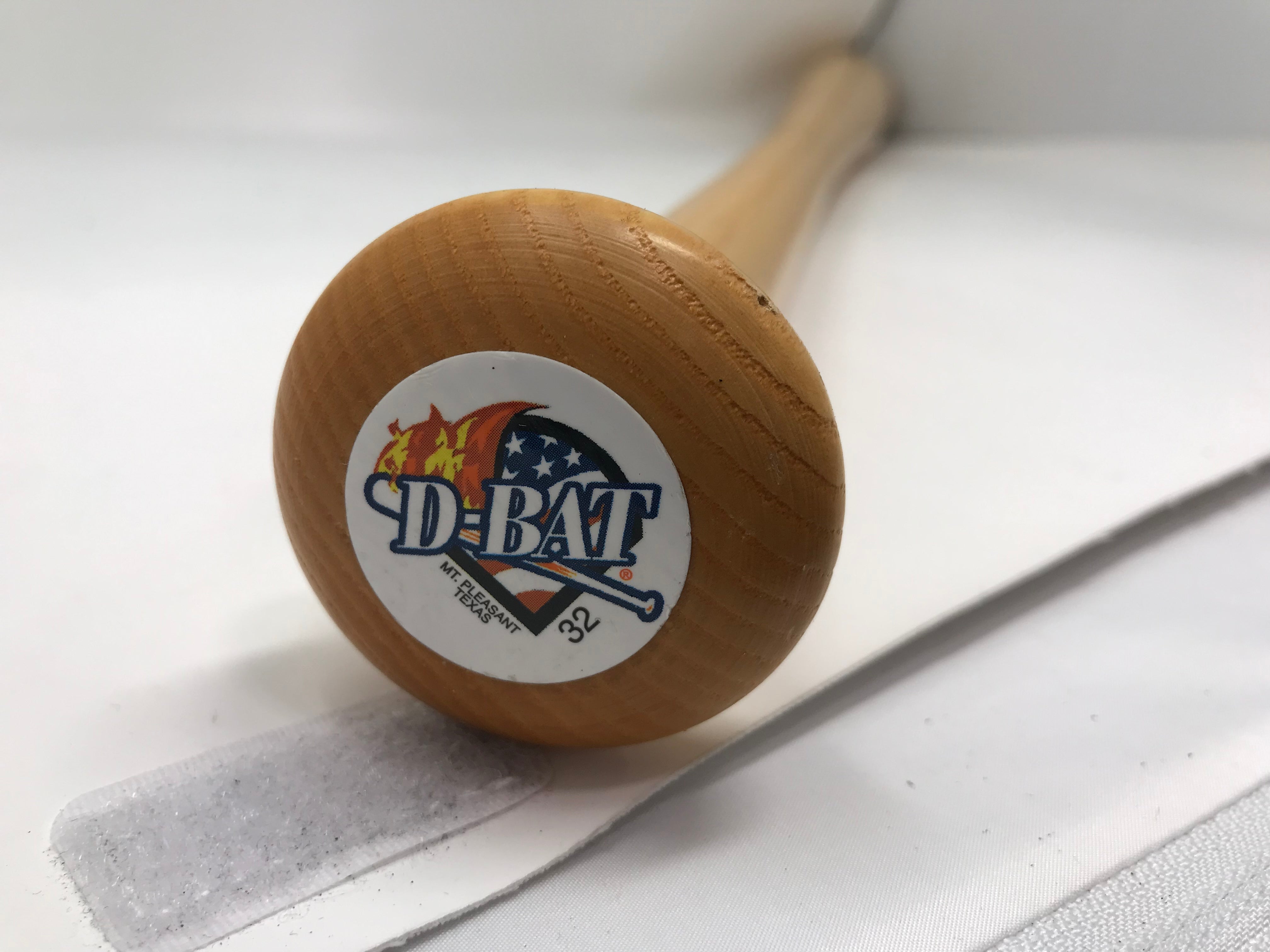 New D Bat DB 110 Elite Ash Series 33 Inch Baseball Bat - Natural Gloss Finish for Youth & Adult Players - Perfect for Training, Games & Tournaments