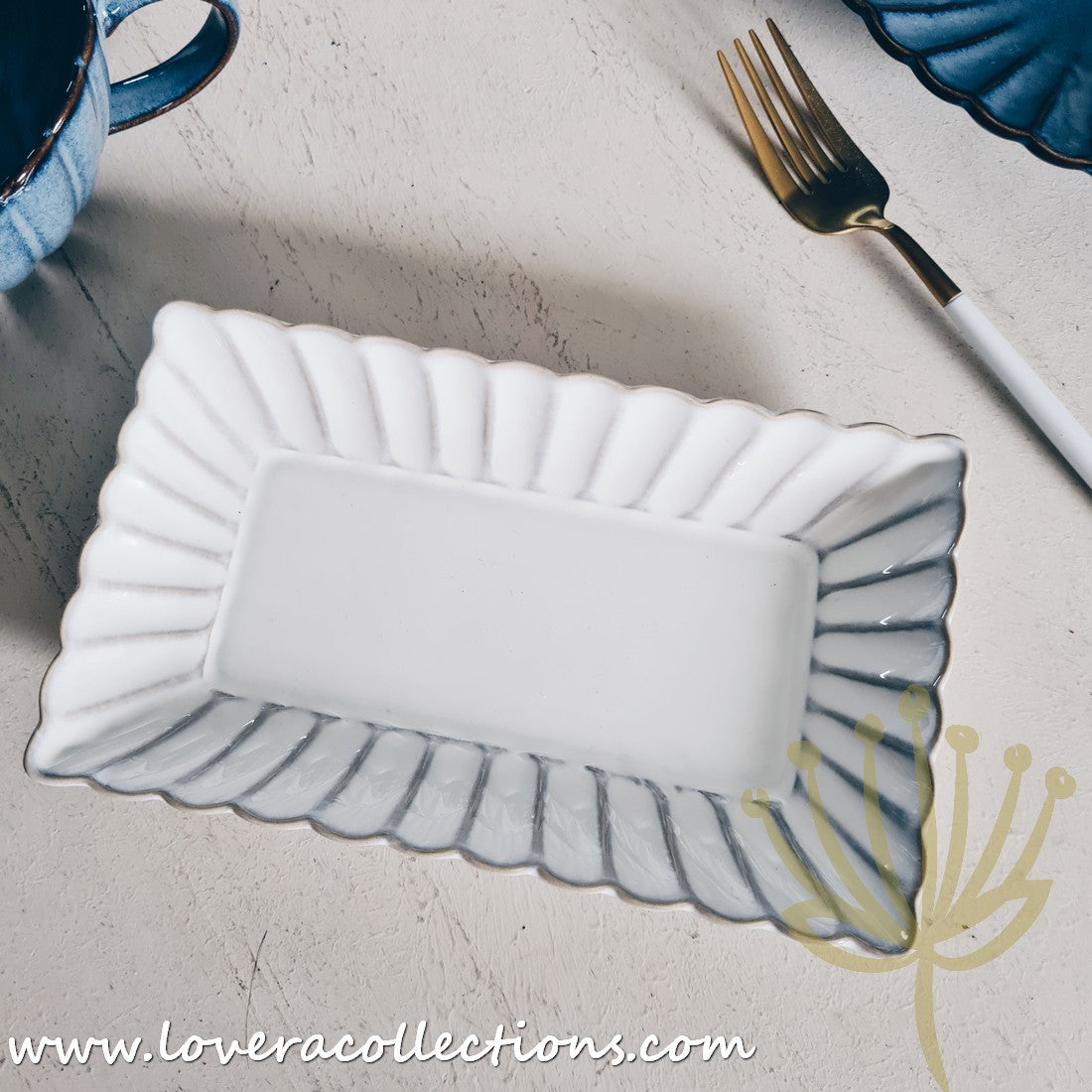 Rustic Seashell Dinnerware Set - Beach Themed Plates, Bowls & Serving Dishes for Coastal Dining & Entertaining - Perfect for Beach House, Summer Parties & Nautical Decor