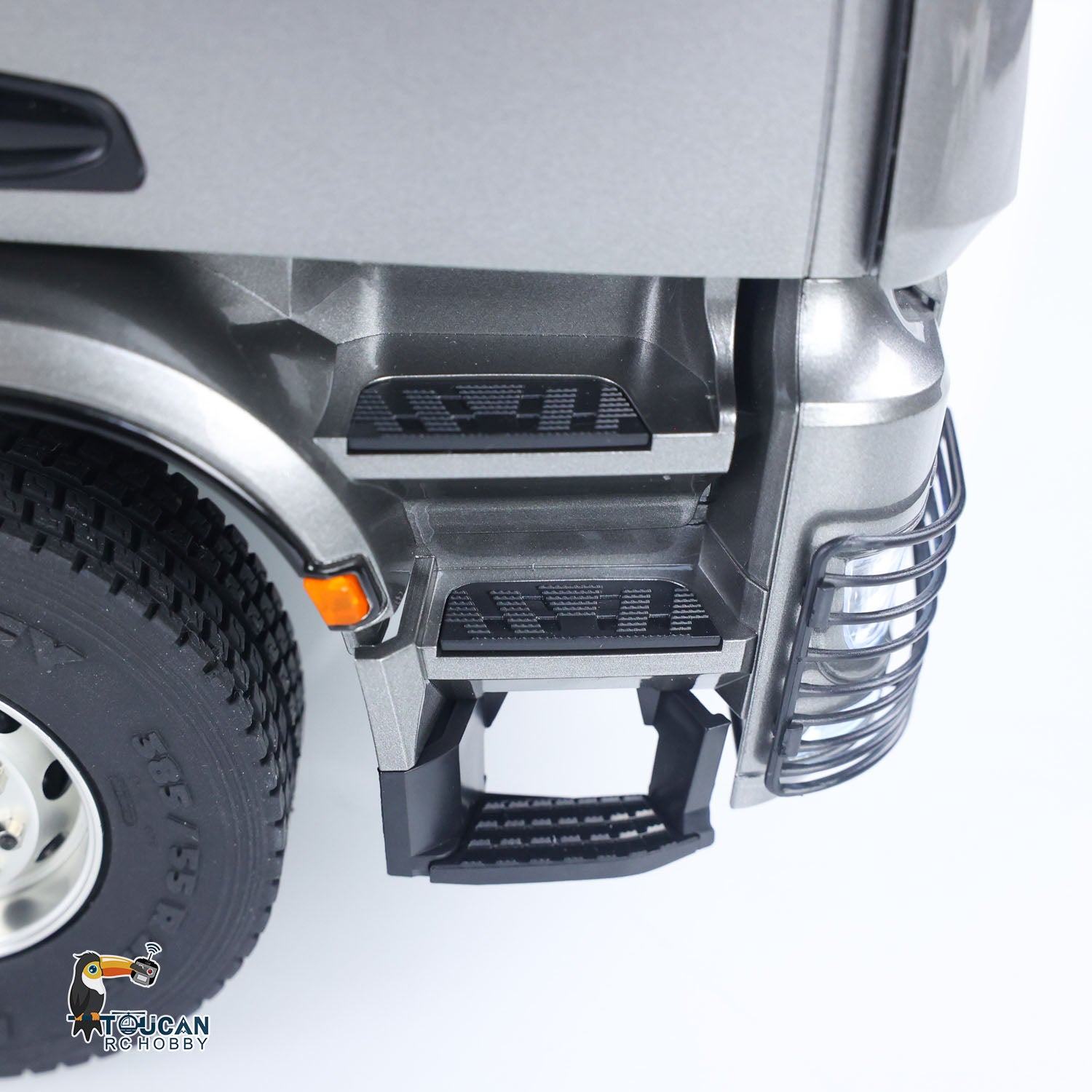 1/14 Scale Metal Chassis RC Hydraulic Dumper Truck - 2-Speed Remote Control Tipper Car with 3 Axles (No Lock Differential) | Fast Free Shipping | Radio Controlled Construction Vehicle for Kids & Adults | Perfect for Construction Site Play & Hobby Racing