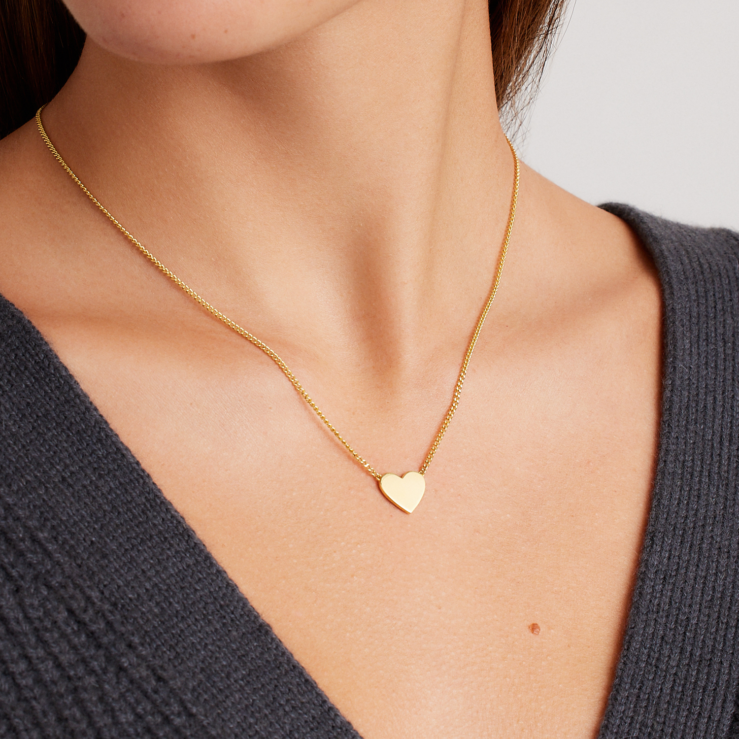 Custom Personalized Wilder Heart Necklace for Women - Romantic Gift for Anniversary, Valentine's Day & Special Occasions - Perfect for Date Nights, Weddings & Everyday Elegance