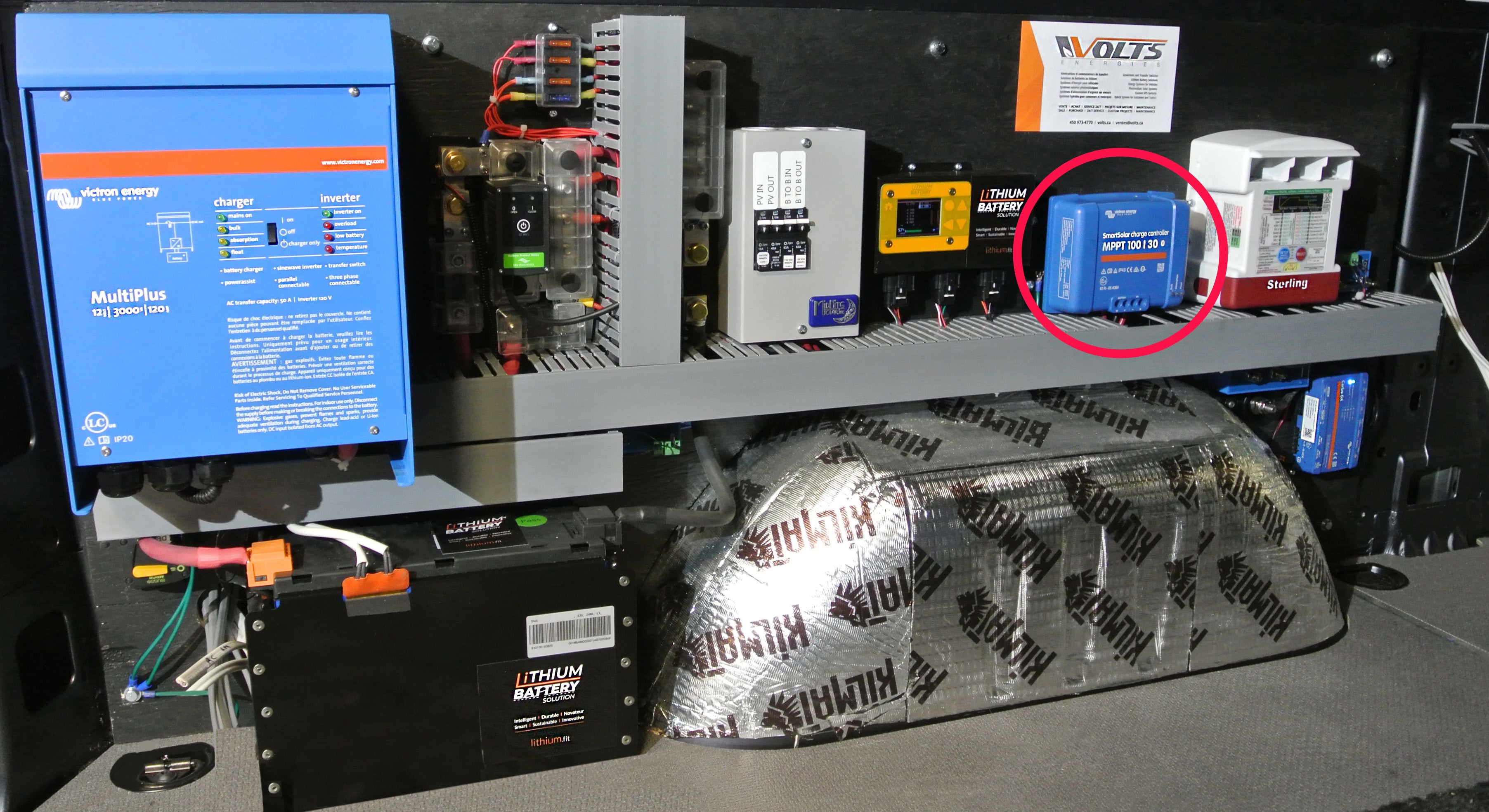 Victron Energy SmartSolar MPPT 100/30 Charge Controller | 12V/24V Solar Panel Regulator for RV, Boat & Off-Grid Power Systems | Efficient Battery Charging with Bluetooth Monitoring