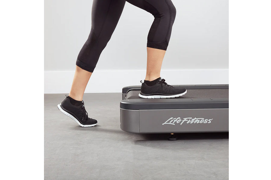 Life Fitness Club Series+ (Plus) Treadmill - Premium Commercial Grade Running Machine for Home & Gym Use - Perfect for Cardio Workouts, Weight Loss & Fitness Training