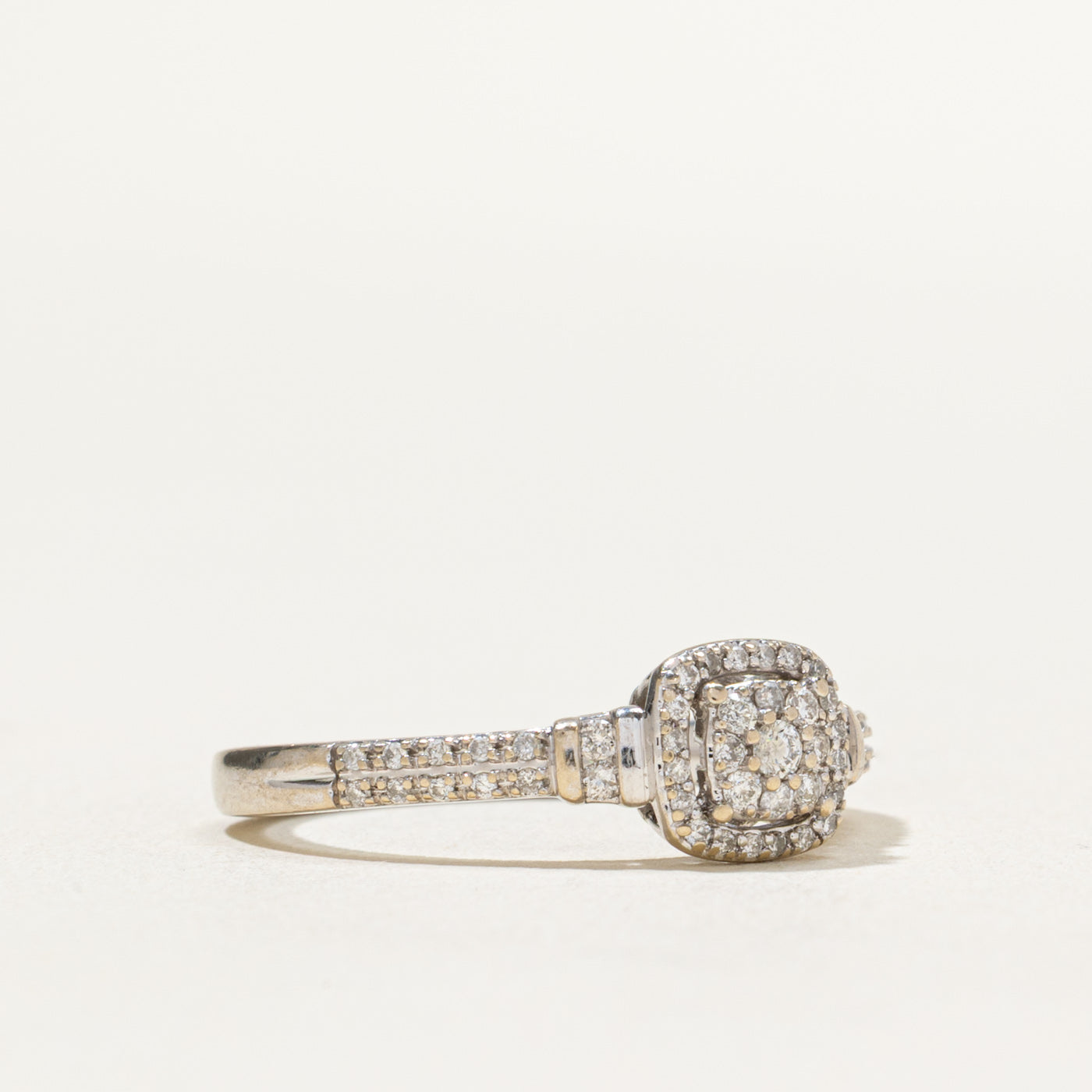 Halo Diamond Cluster Ring - 0.21 Carat Total Weight (CTW) - Size 7 - Elegant Wedding Band, Anniversary Gift & Everyday Jewelry for Women