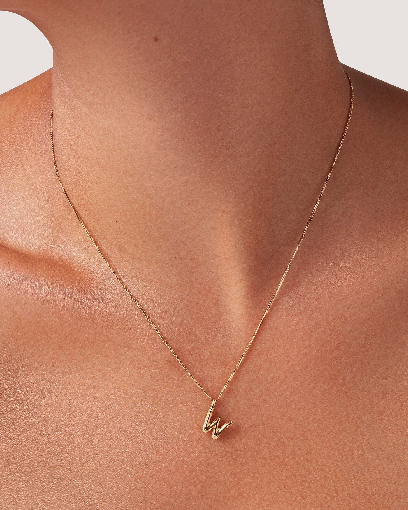 Personalized Monogram Necklace for Women - Custom Initial Letter Pendant Jewelry Gift for Her - Perfect for Birthdays, Anniversaries & Special Occasions