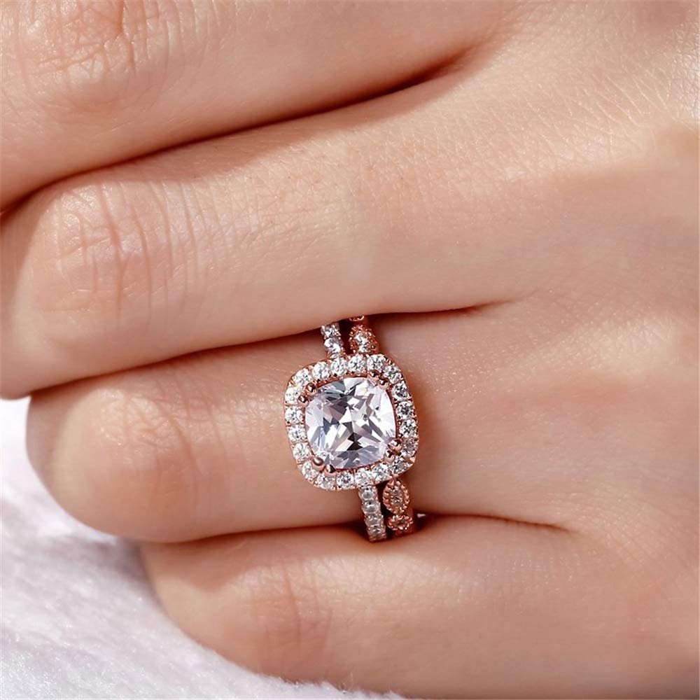 Jeulia 2.65 Carat Sterling Silver Halo Cushion Cut Engagement Ring Set - Wedding & Anniversary Band for Women with Jewelry Gift Box | Perfect for Proposals, Bridal Jewelry & Special Occasions
