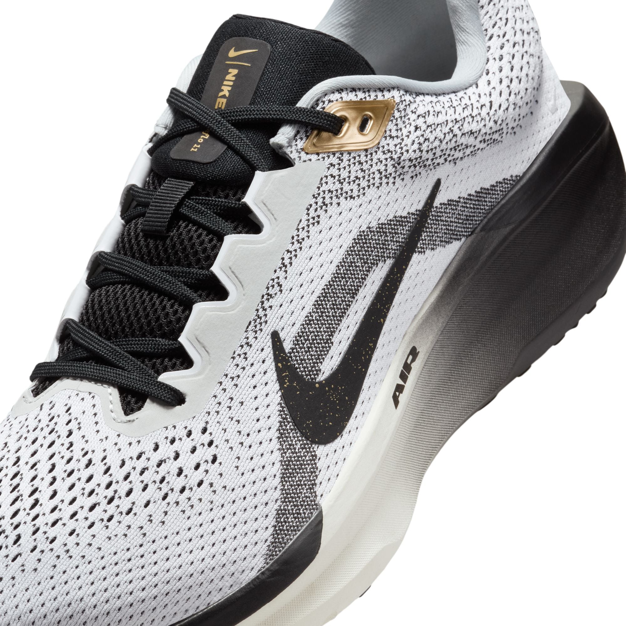 Nike Winflo 11 SE Running Shoes for Men - Lightweight Cushioned Athletic Sneakers for Jogging, Training & Gym Workouts