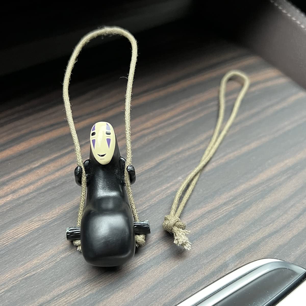 No Face Man Anime Car Pendant Hanging Swing - Cute Car Accessories for Rear View Mirror, Home Office & Garden Decor - Perfect for Studio Ghibli Fans and Kawaii Lovers
