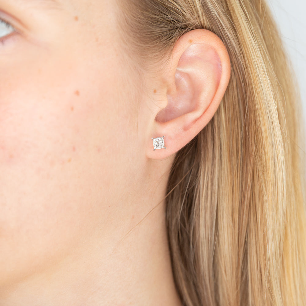 9ct White Gold Diamond Stud Earrings for Women - Elegant & Timeless Jewelry Gift for Weddings, Anniversaries & Special Occasions