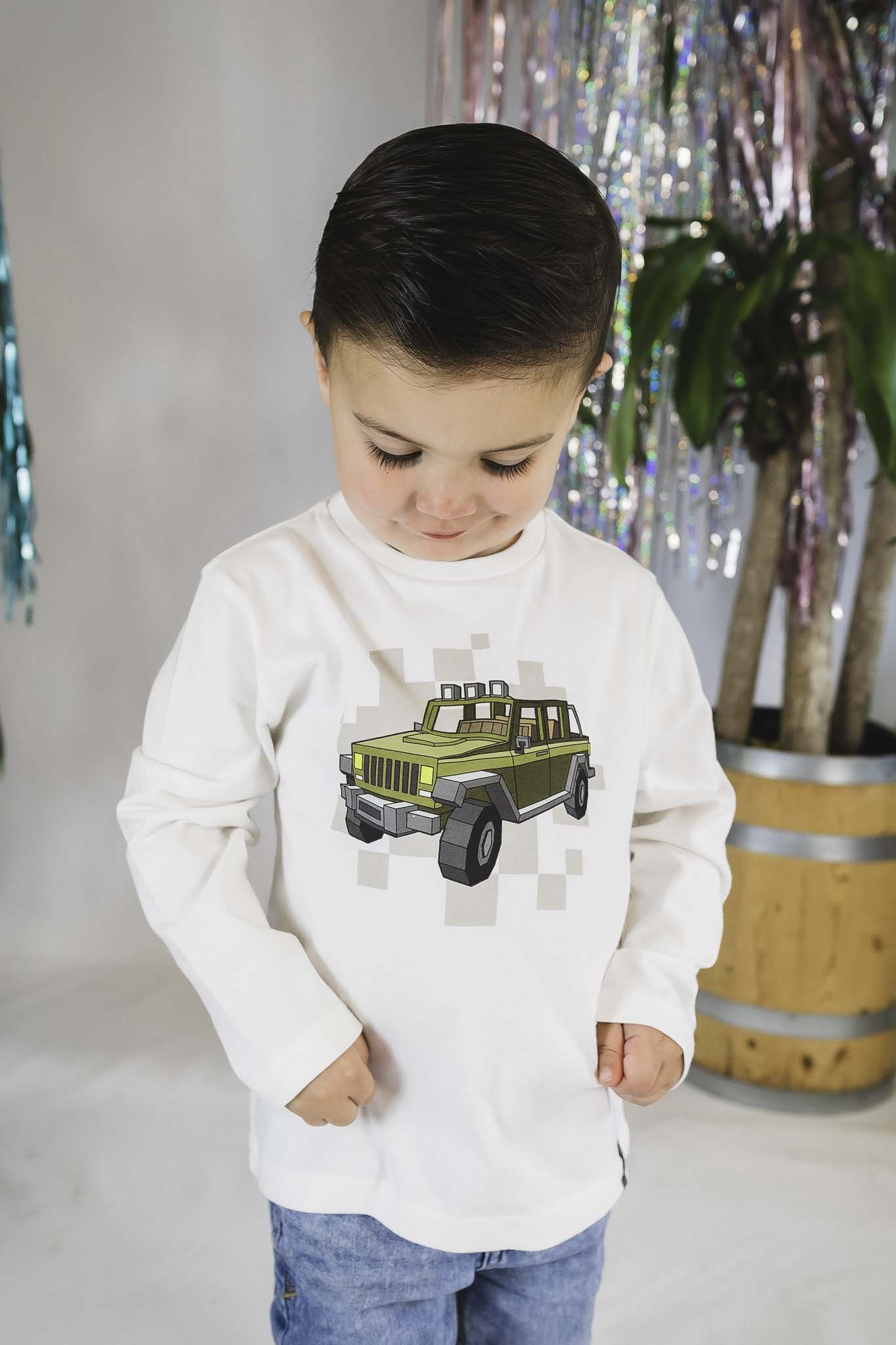 Boys' Long Sleeve Car Print Shirt for Toddlers - Comfortable Cotton Top for Playdates & Outdoor Adventures