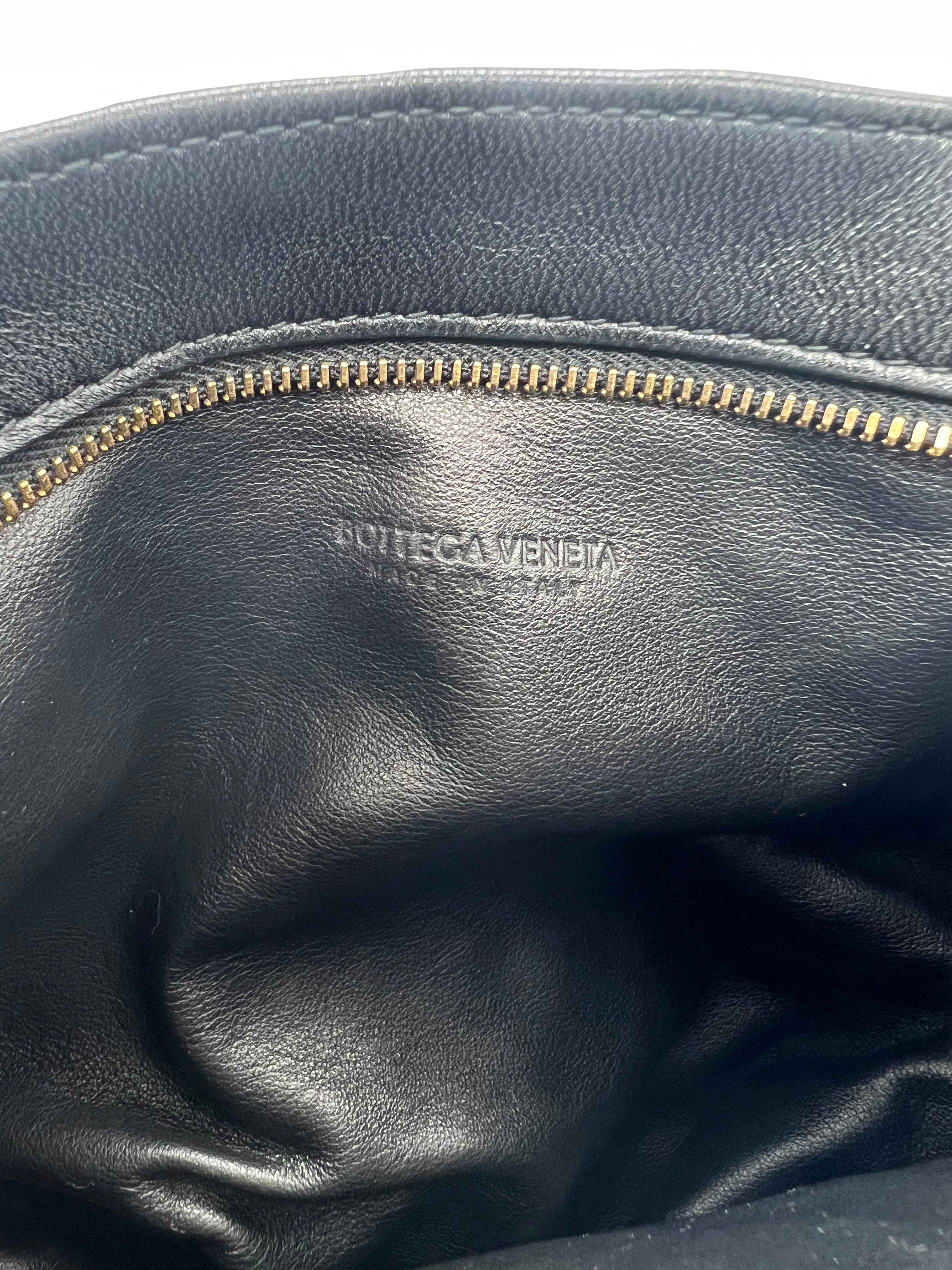 Bottega Veneta Black Nappa Intrecciato Mini BV Twist Crossbody Bag - Luxury Leather Handbag for Women, Perfect for Evening Parties & Date Nights