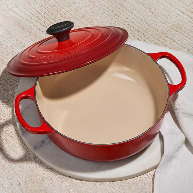 Le Creuset 6.2 Quart Shallow Round French Oven in Cherry Red - Premium Enameled Cast Iron Dutch Oven for Braising, Roasting & Baking - Perfect for Family Dinners & Entertaining