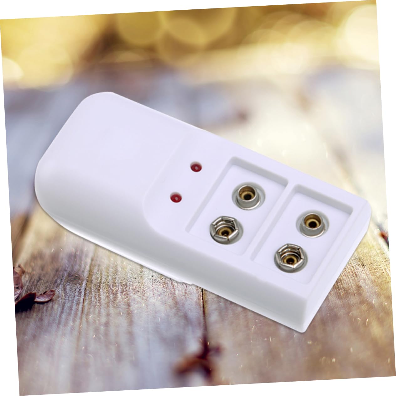 Angoily 9V Li-ion Rechargeable Battery and Charger Set - 2 Slot Compact Charger with LED Status Indicator - Perfect for Guitar Pedals, Smoke Detectors & Electronic Devices