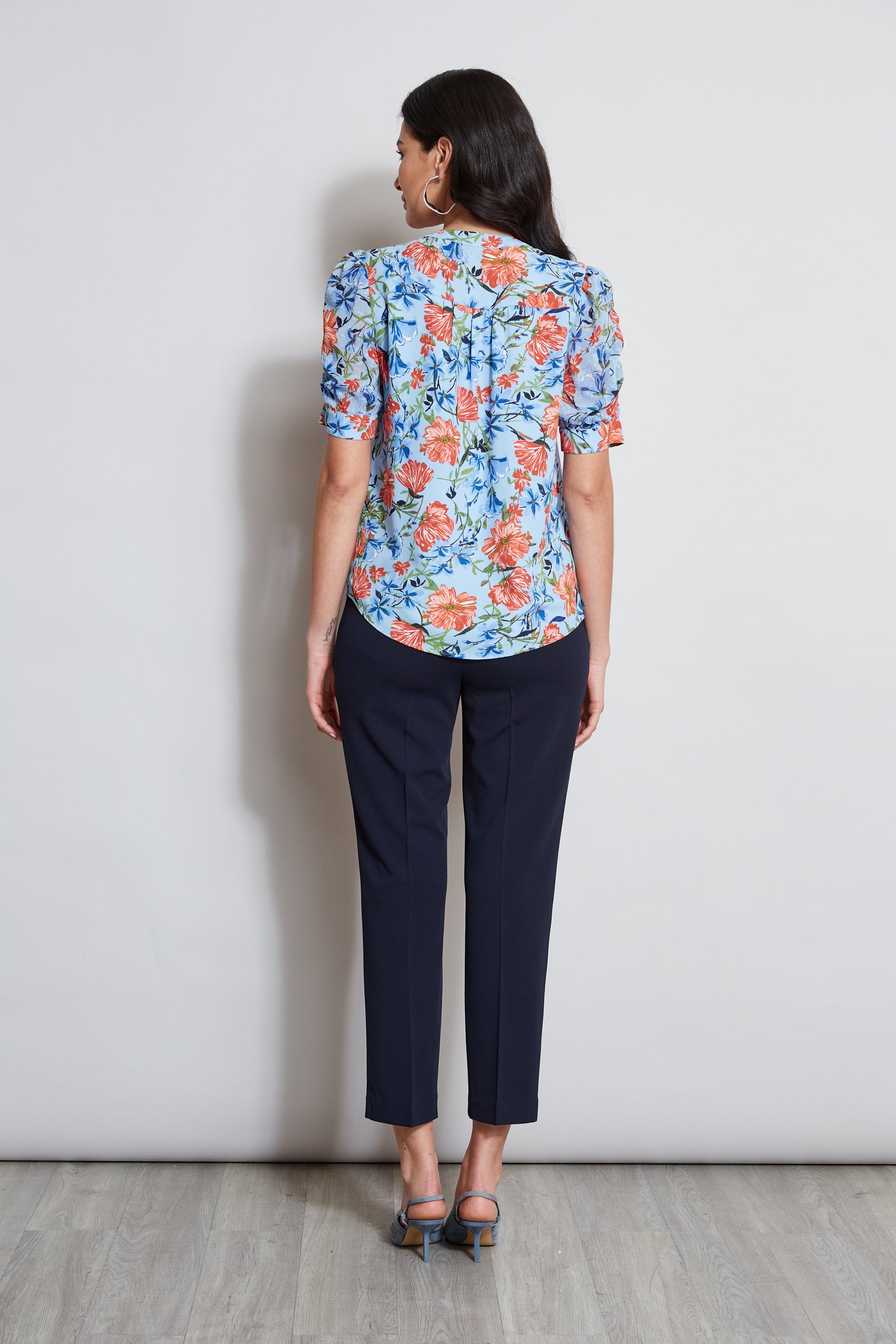 Tahari Floral Puff Sleeve Blouse - Women's Elegant Garden Print Top for Work, Date Night & Spring Outfits