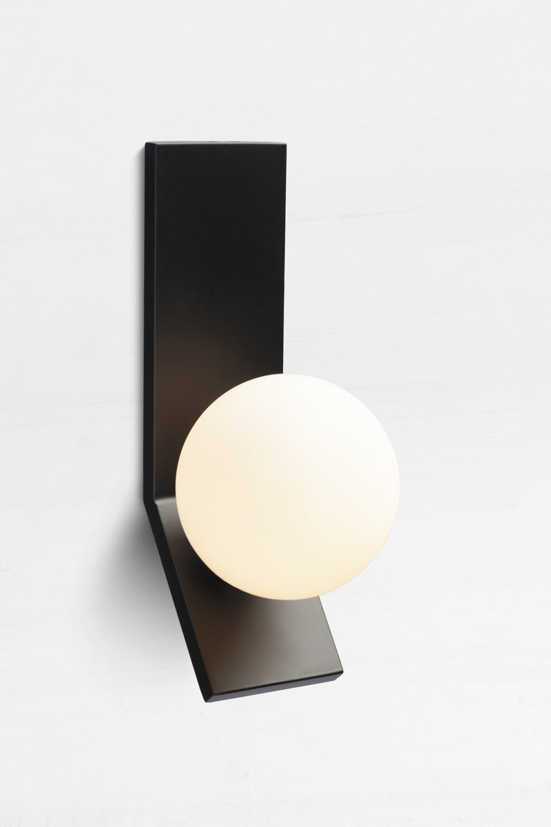 Brooklyn Vertical Orb Wall Sconce - Modern LED Light Fixture for Bedroom, Living Room & Hallway - Dimmable Industrial Style Lighting