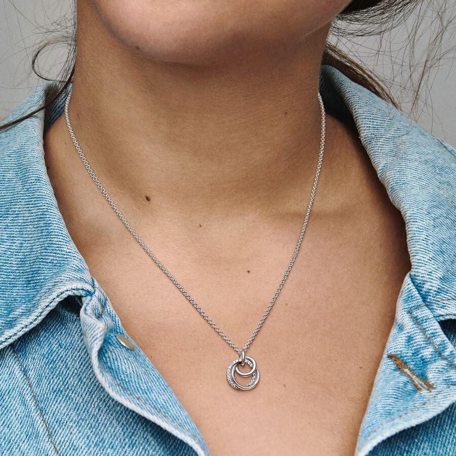 PANDORA Family Always Encircled Pendant Necklace - Adjustable Sterling Silver Necklace with Lobster Clasp & Cubic Zirconia - Elegant Gift for Women - Includes Gift Box (23.6