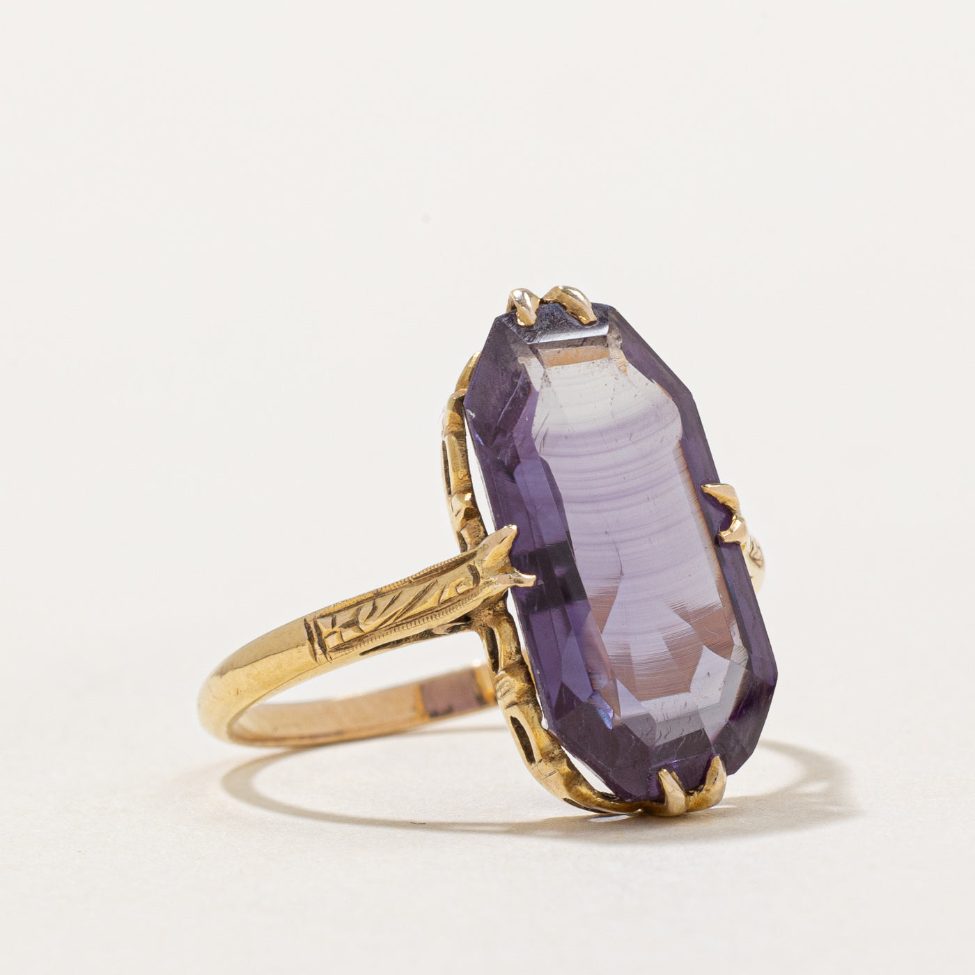 6.50ct Synthetic Color Change Sapphire Cocktail Ring - Size 6.5 | Elegant Party Jewelry for Women | Perfect for Evening Events, Weddings & Special Occasions