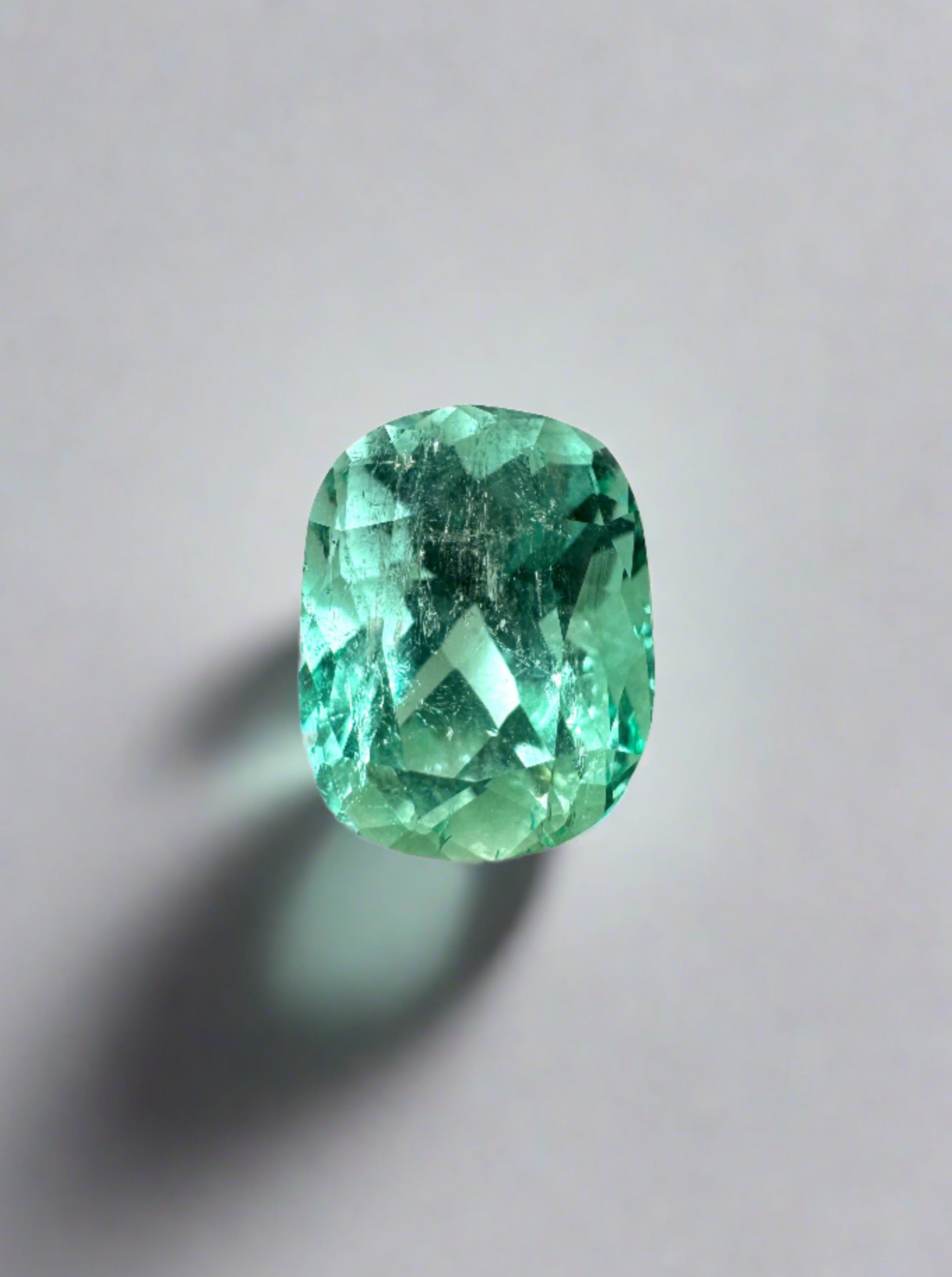 2.12 Carat 9x7mm Eye-Clean Green Natural Loose Colombian Emerald - Elongated Cushion Cut Gemstone for Jewelry Making, Engagement Rings & Luxury Gifts