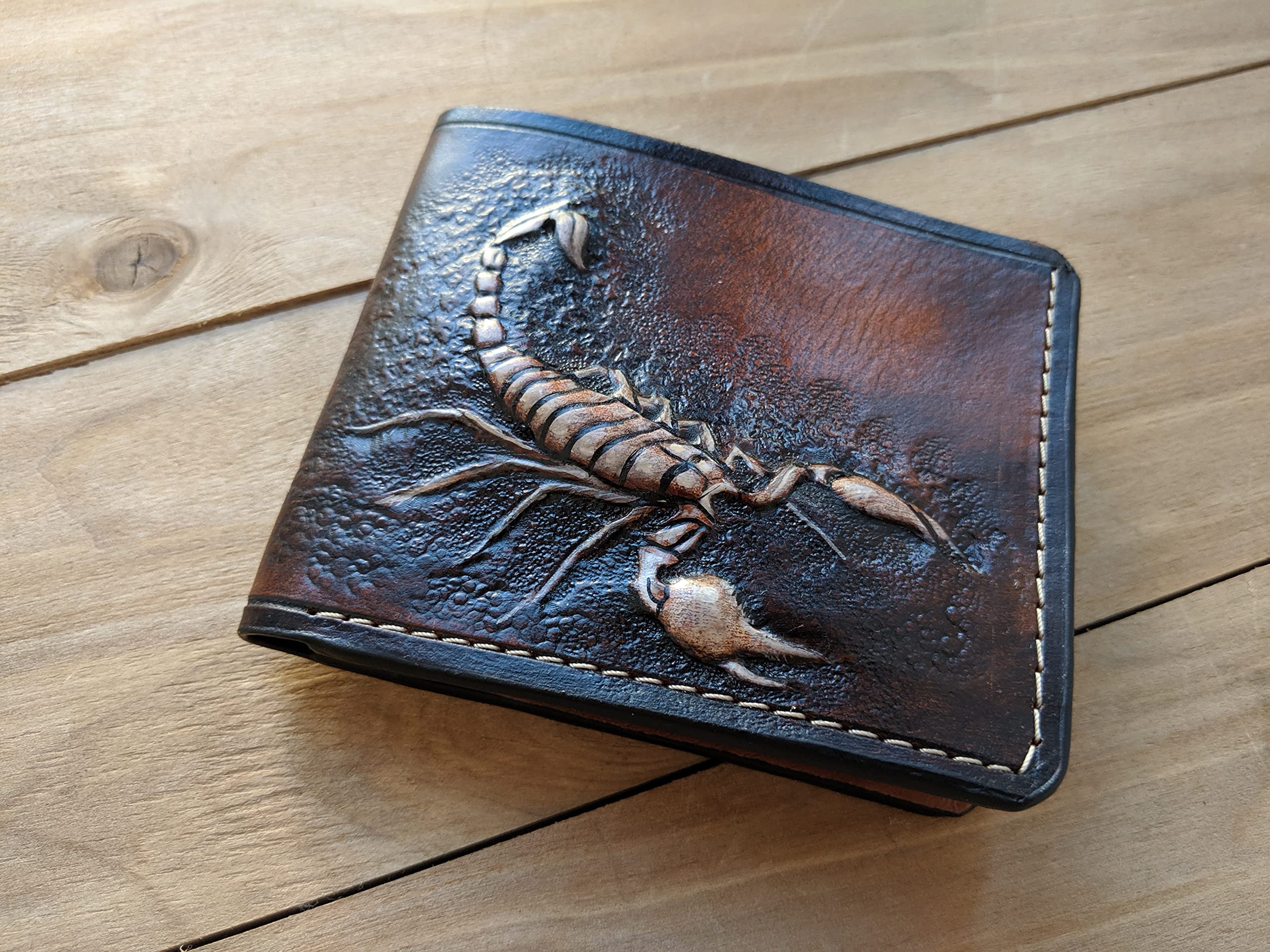 3D Genuine Leather Scorpion Men's Bifold Wallet - Handmade Carved & Tooled Leather Wallet with Airbrush Art - Custom Personalized Gift for Men - Perfect for Everyday Use & Special Occasions