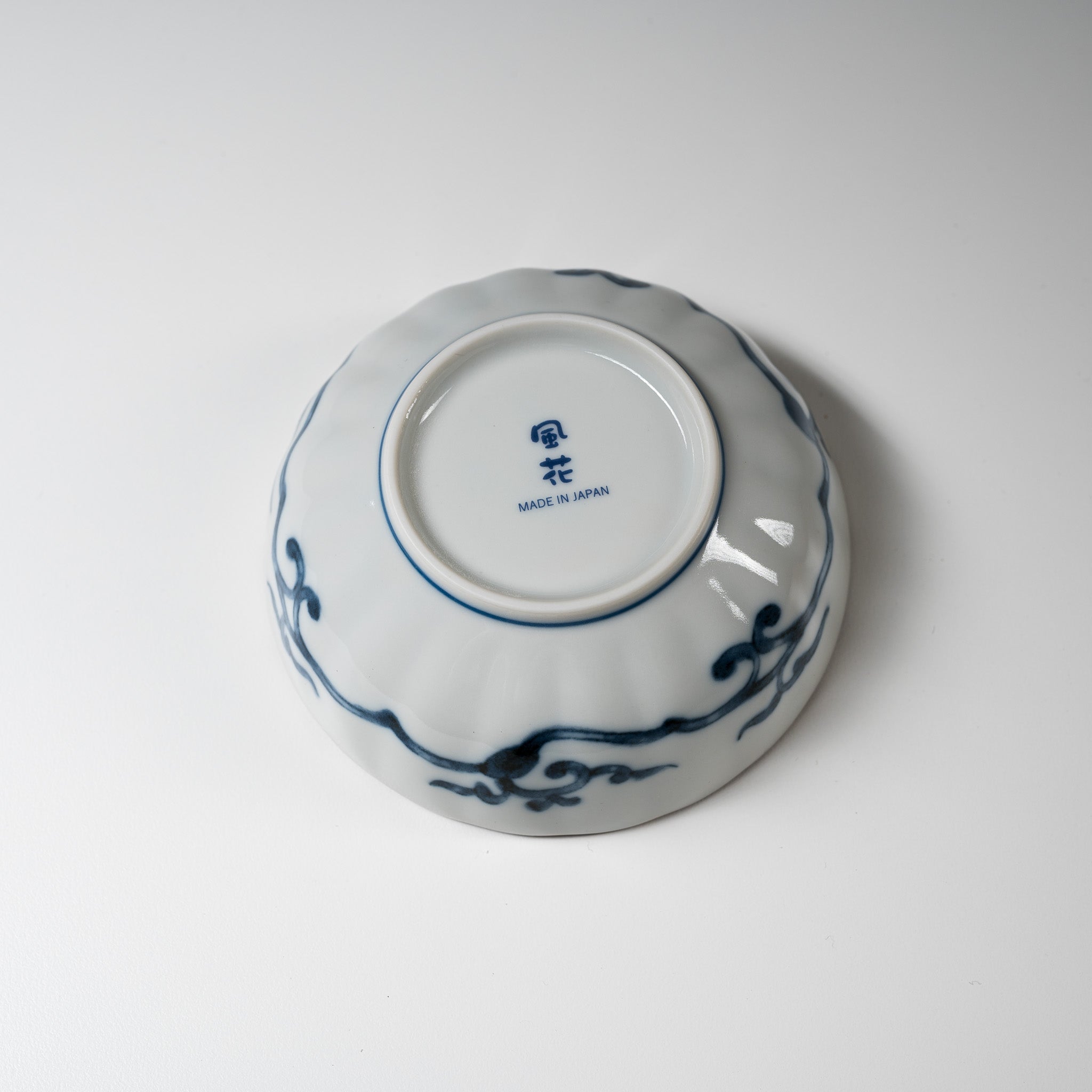 Somenishiki Dragon Small Serving Bowl 10cm - Japanese Ceramic Rice Bowl for Sushi, Soy Sauce, and Side Dishes - Perfect for Home Dining and Asian Cuisine