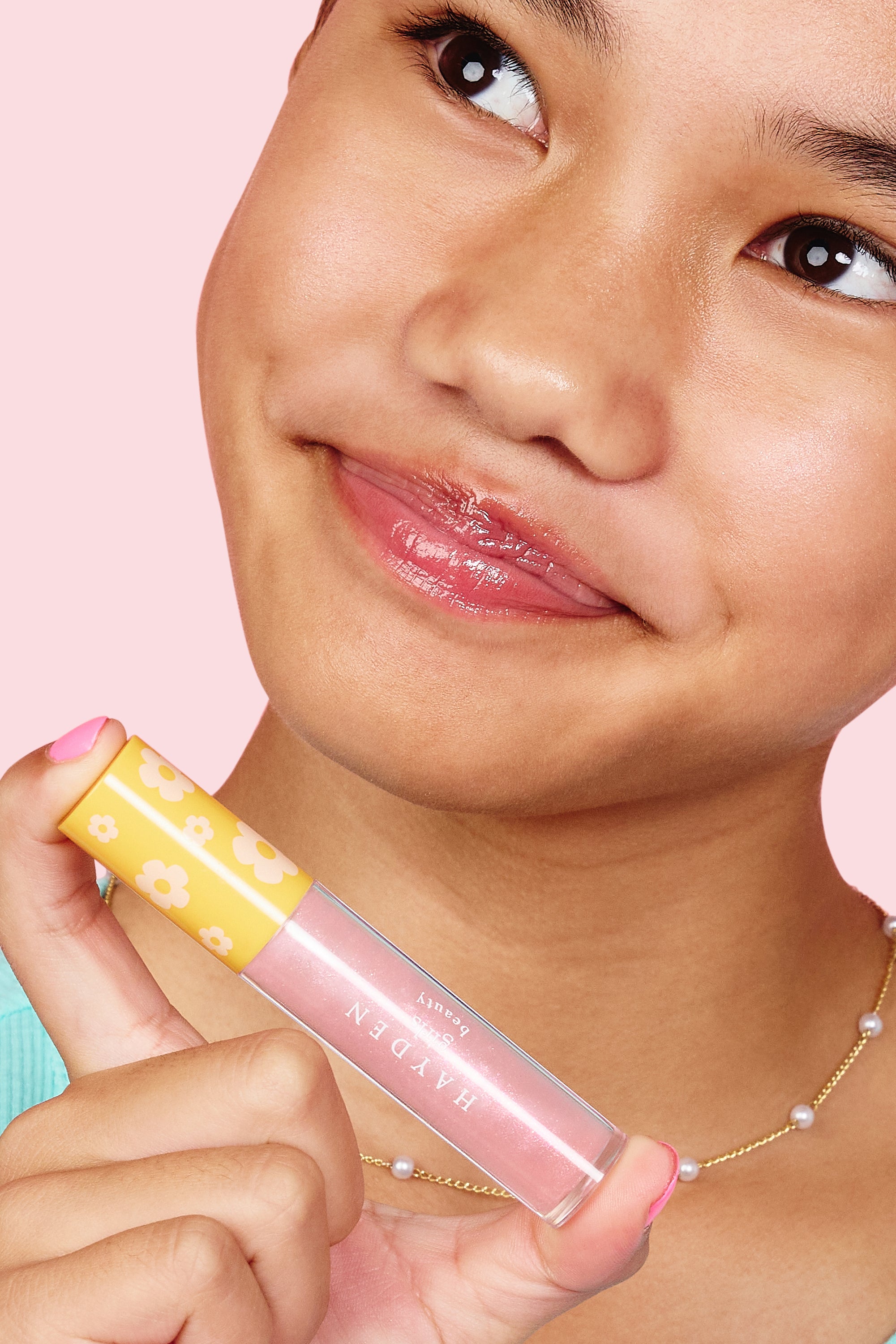 Hydrating Glossy Lip Gloss - Long Lasting Moisturizing Lip Shine with Vitamin E for Soft, Plump Lips | Perfect for Daily Wear, Parties & Makeup Looks