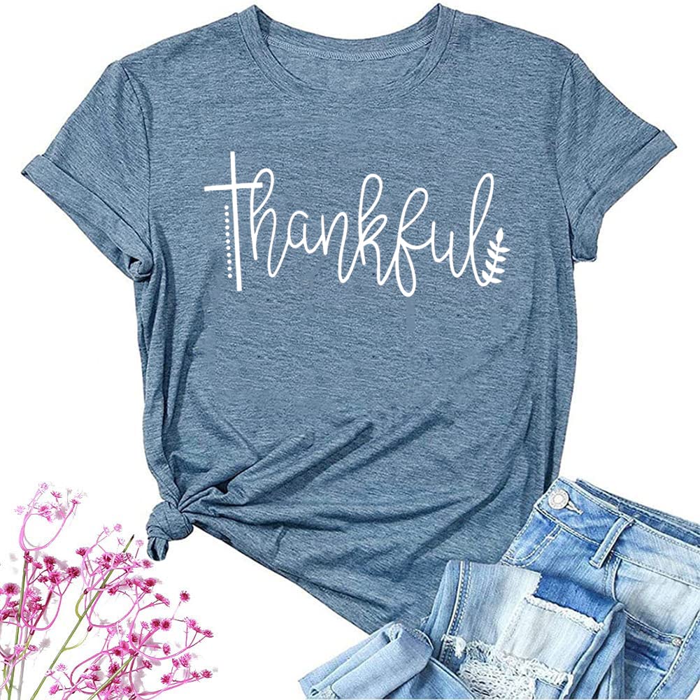 Women's Thanksgiving Graphic T-Shirts - Thankful Short Sleeve Casual Tops for Holiday Gatherings, Family Dinners & Fall Festivals